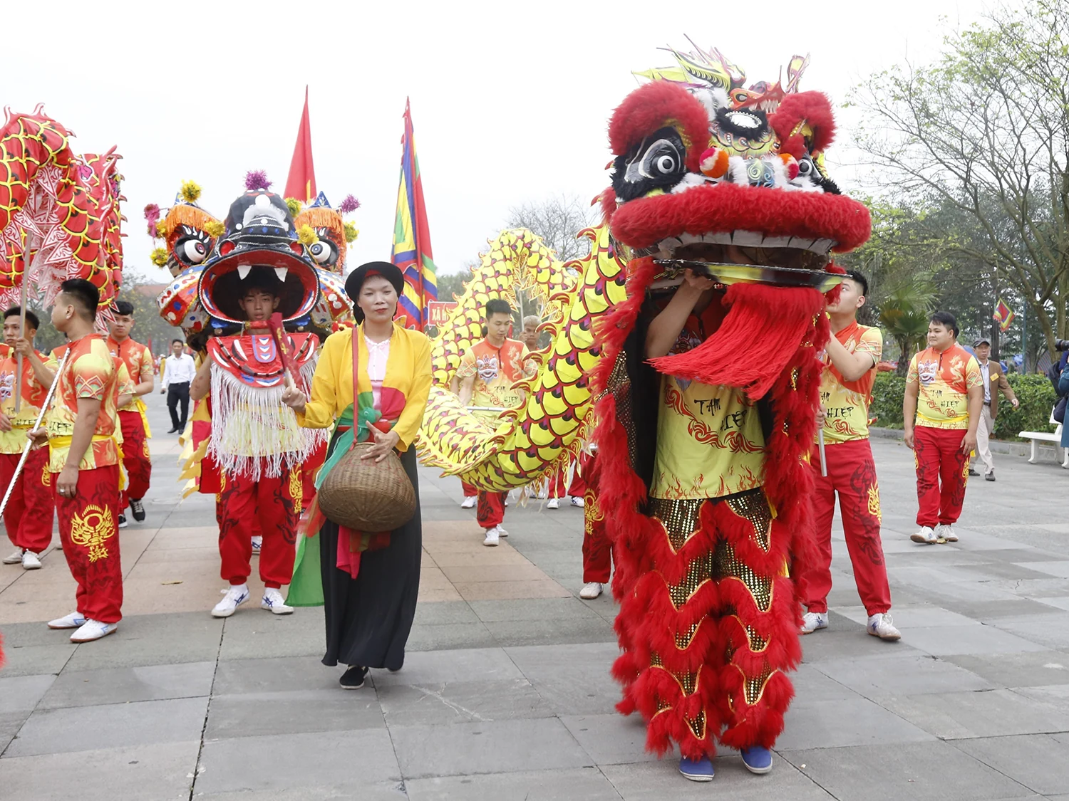 Đặc sắc lễ rước kiệu về Đền Hùng