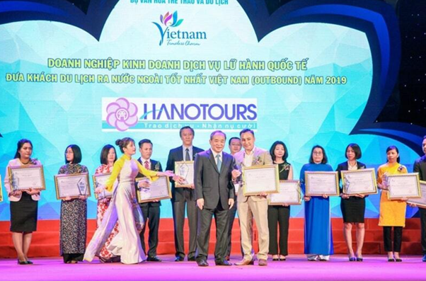 Hanotour – Đồng hành cùng du khách Việt trên hành trình khám phá Châu Âu
