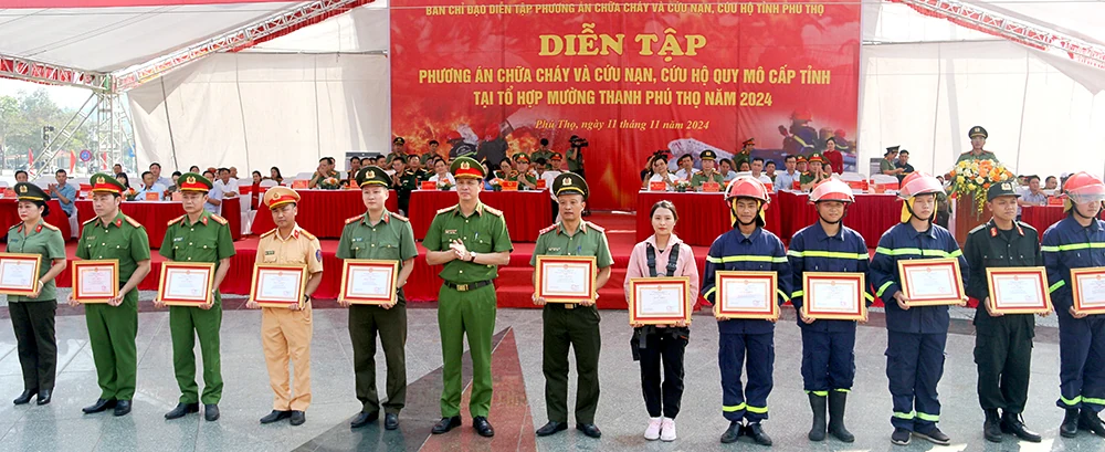 Diễn tập phương án Chữa cháy và cứu nạn, cứu hộ quy mô cấp tỉnh năm 2024