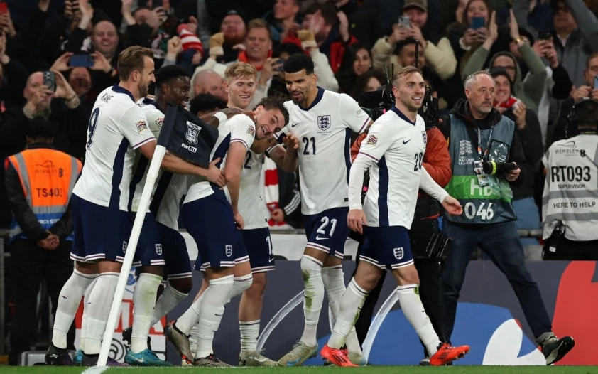 Anh thị uy sức mạnh với chiến thắng 5 sao trước Ireland