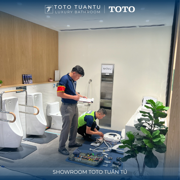 TOTO Tuấn Tú giải đáp có nên sử dụng bồn cầu treo tường?