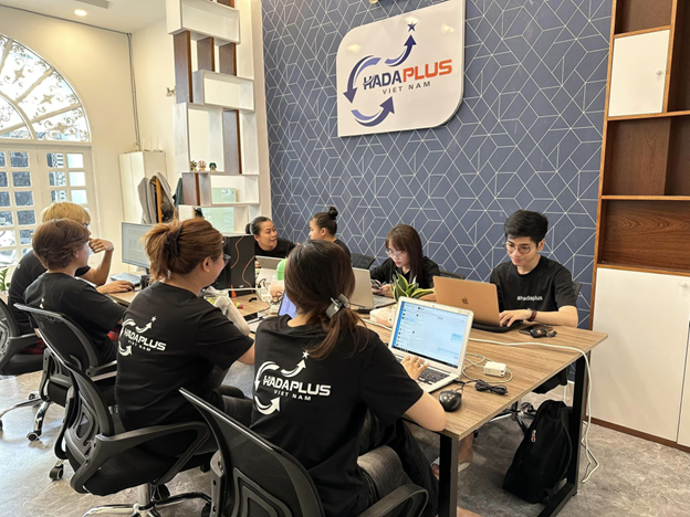 Hàng nhập qua Shopee, Lazada, TikTok trên 800 tỷ đồng mỗi ngày, cần đánh thuế VAT