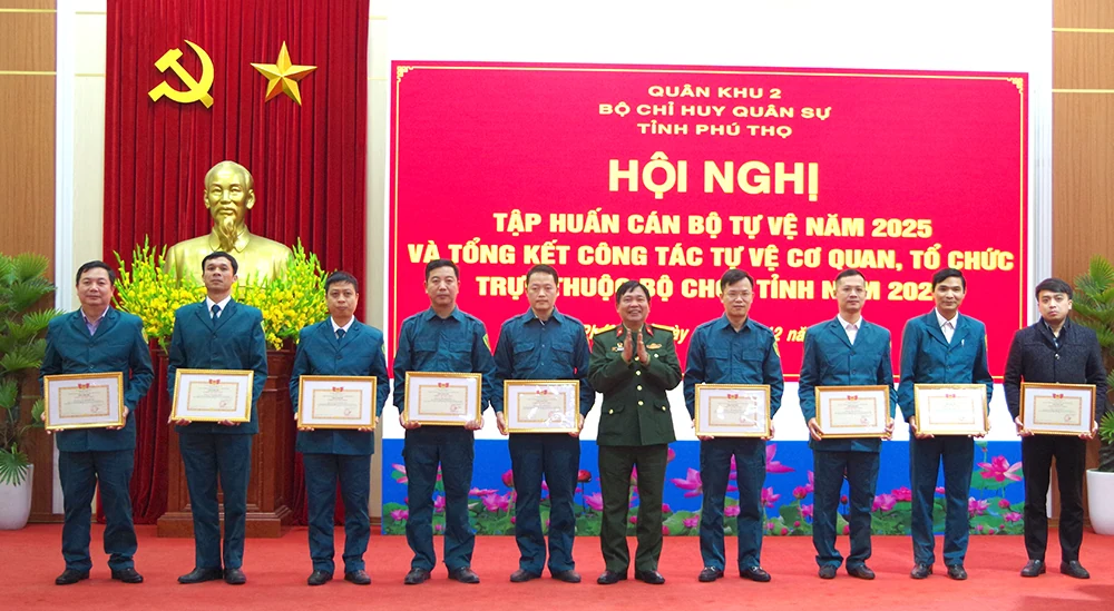 Tổng kết công tác Tự vệ cơ quan, tổ chức thuộc Bộ CHQS tỉnh năm 2024