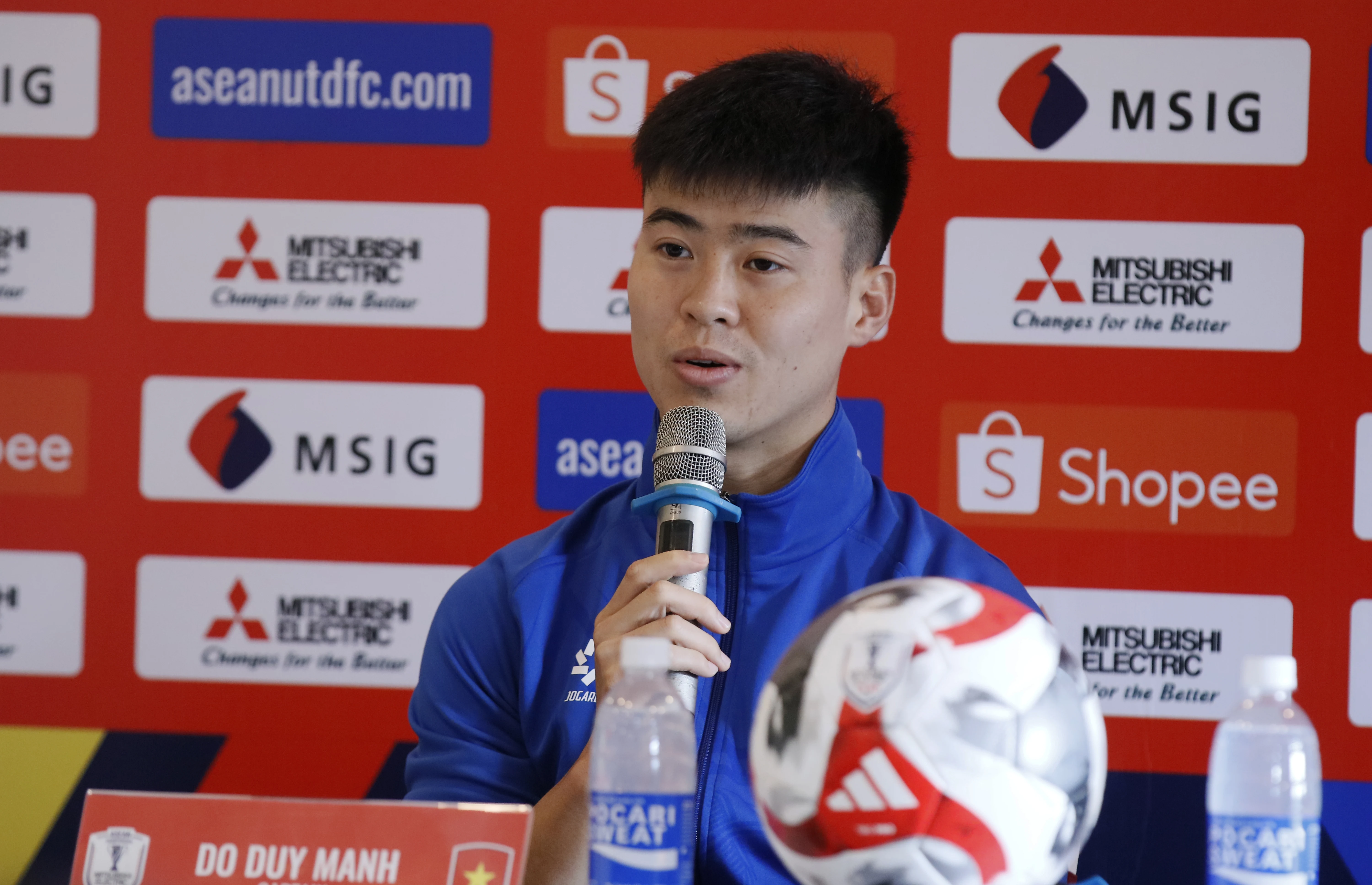 HLV trưởng đội Singapore: Chúng tôi đến Việt Nam không phải để tham quan mà là giành chiến thắng