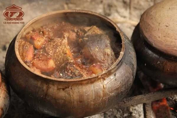 Top 5 món đặc sản Việt Nam không thể bỏ qua: Cá kho làng Vũ Đại dẫn đầu