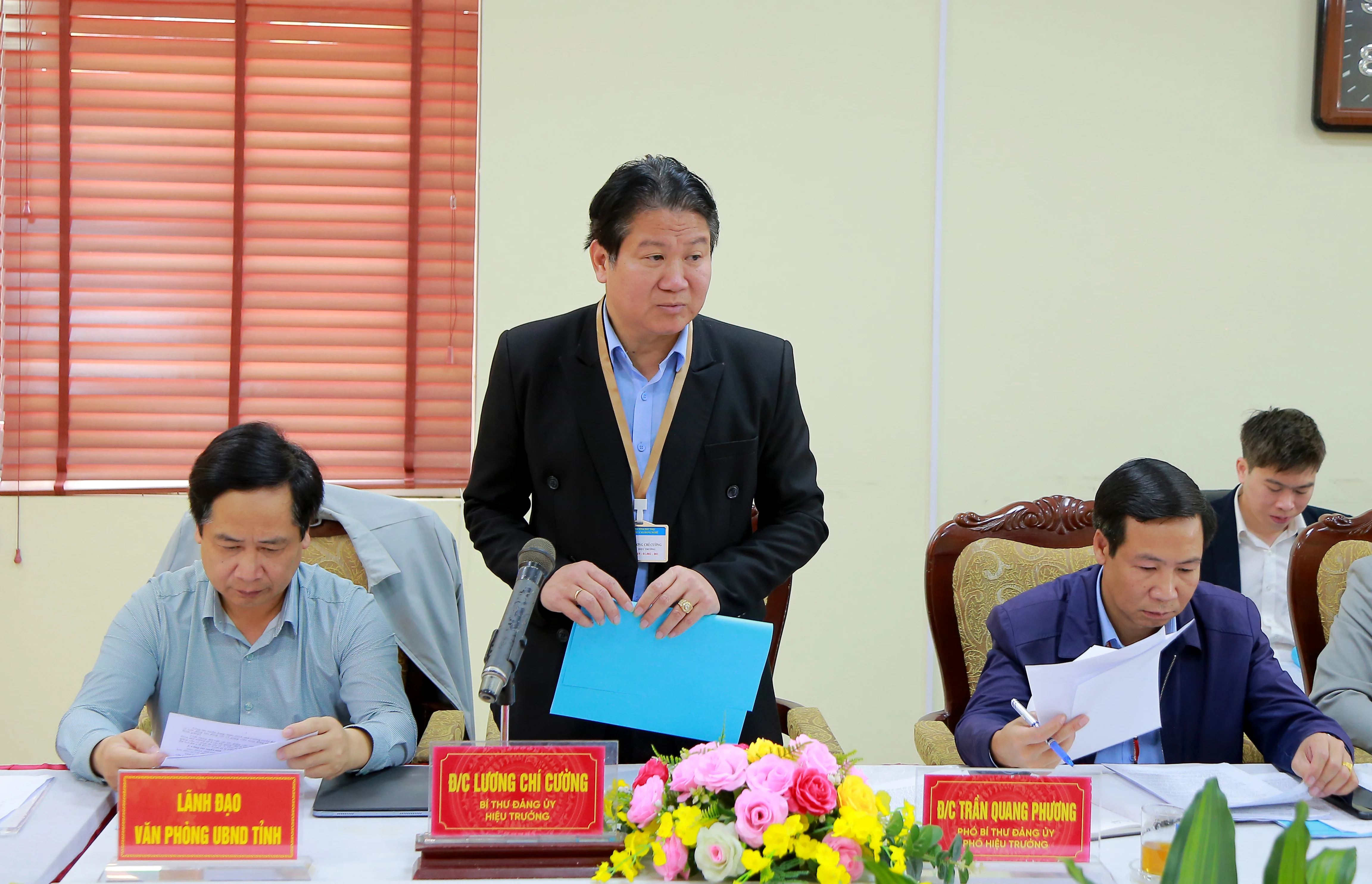 Phó Chủ tịch UBND tỉnh Nguyễn Huy Ngọc làm việc với Trường Cao đẳng Nghề Phú Thọ