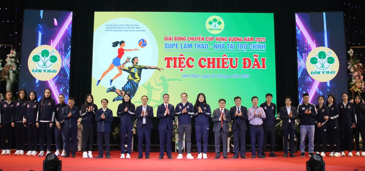 Công ty CP Supe Phốt phát và Hoá chất Lâm Thao gặp mặt các đội tuyển tham gia Giải bóng chuyền Cúp Hùng Vương