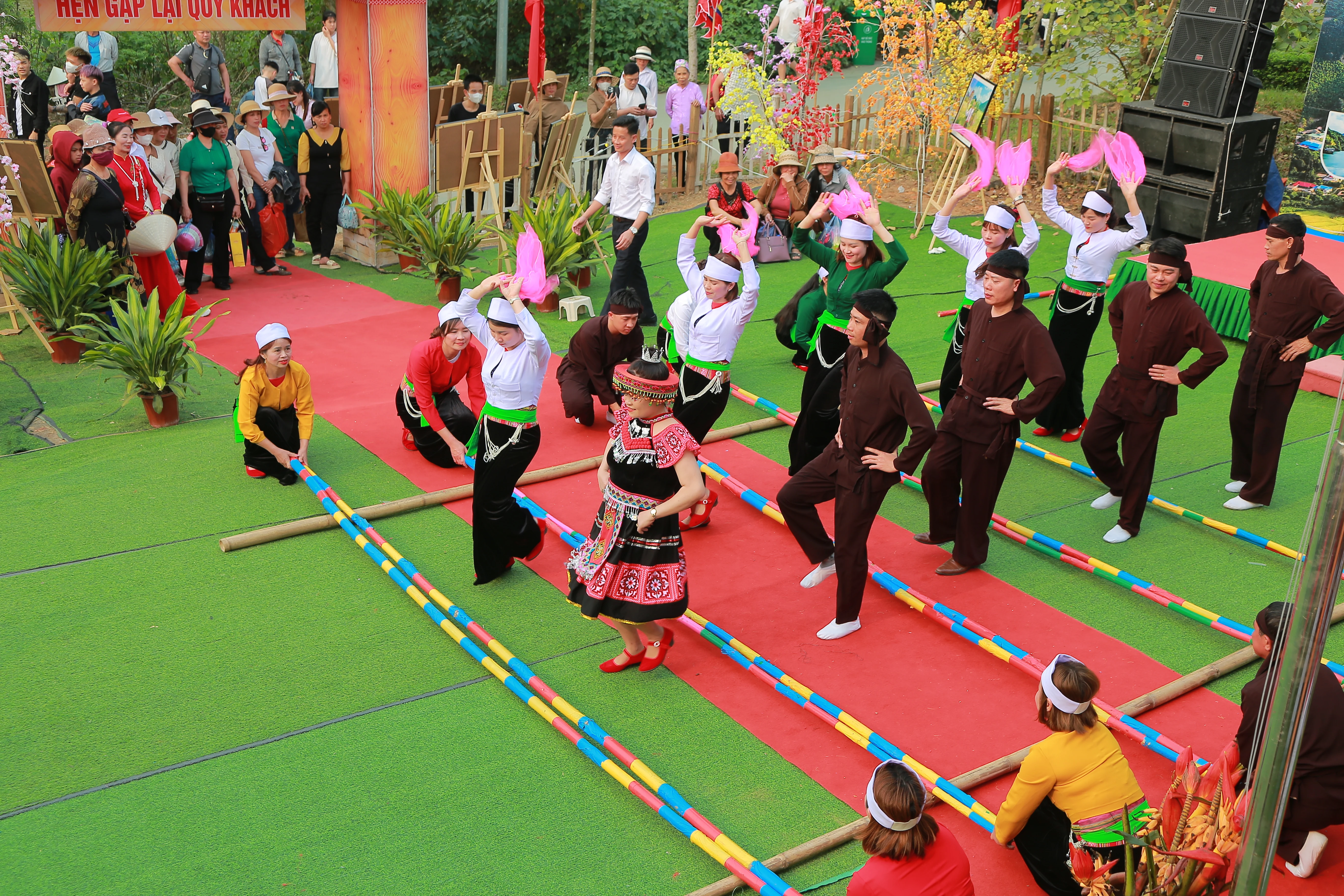 Phú Thọ tạm dừng, hoãn, lùi các hoạt động vui chơi giải trí công cộng tại Tuần Văn hóa - Du lịch Đất Tổ