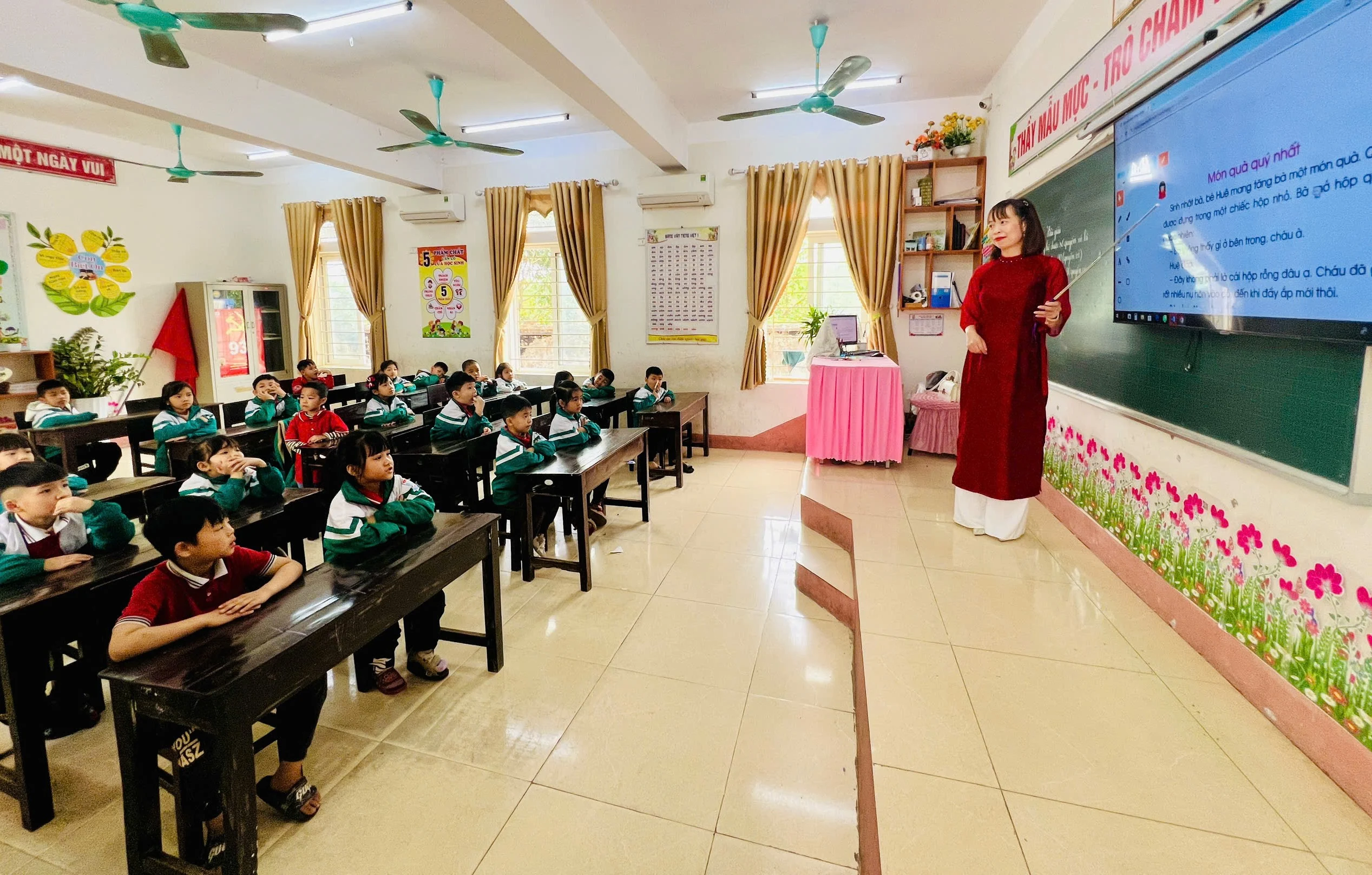 Không tổ chức dạy trước chương trình ở tất cả các khối lớp