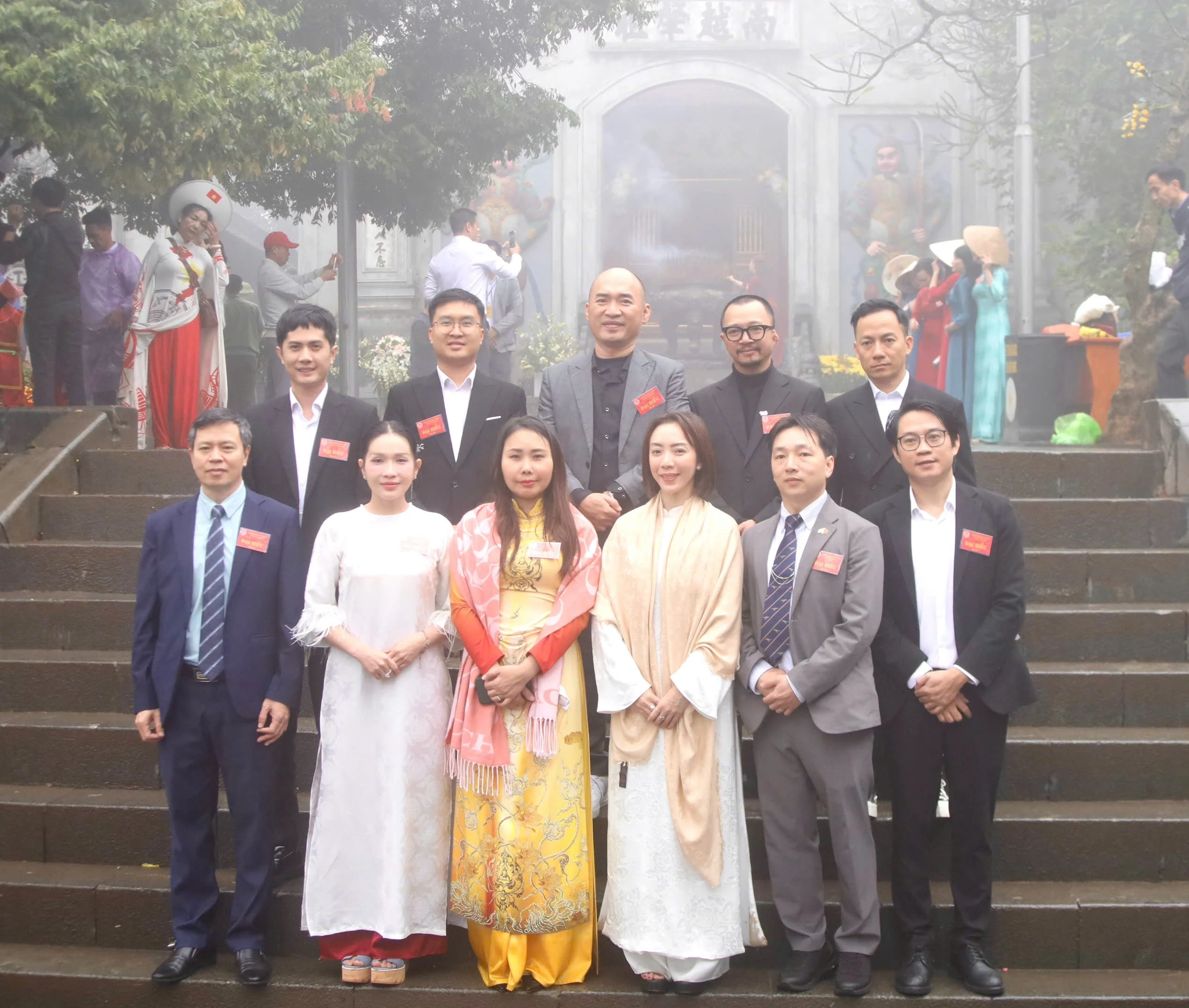 Đoàn kiều bào tại Nhật Bản dâng hương tưởng niệm các Vua Hùng