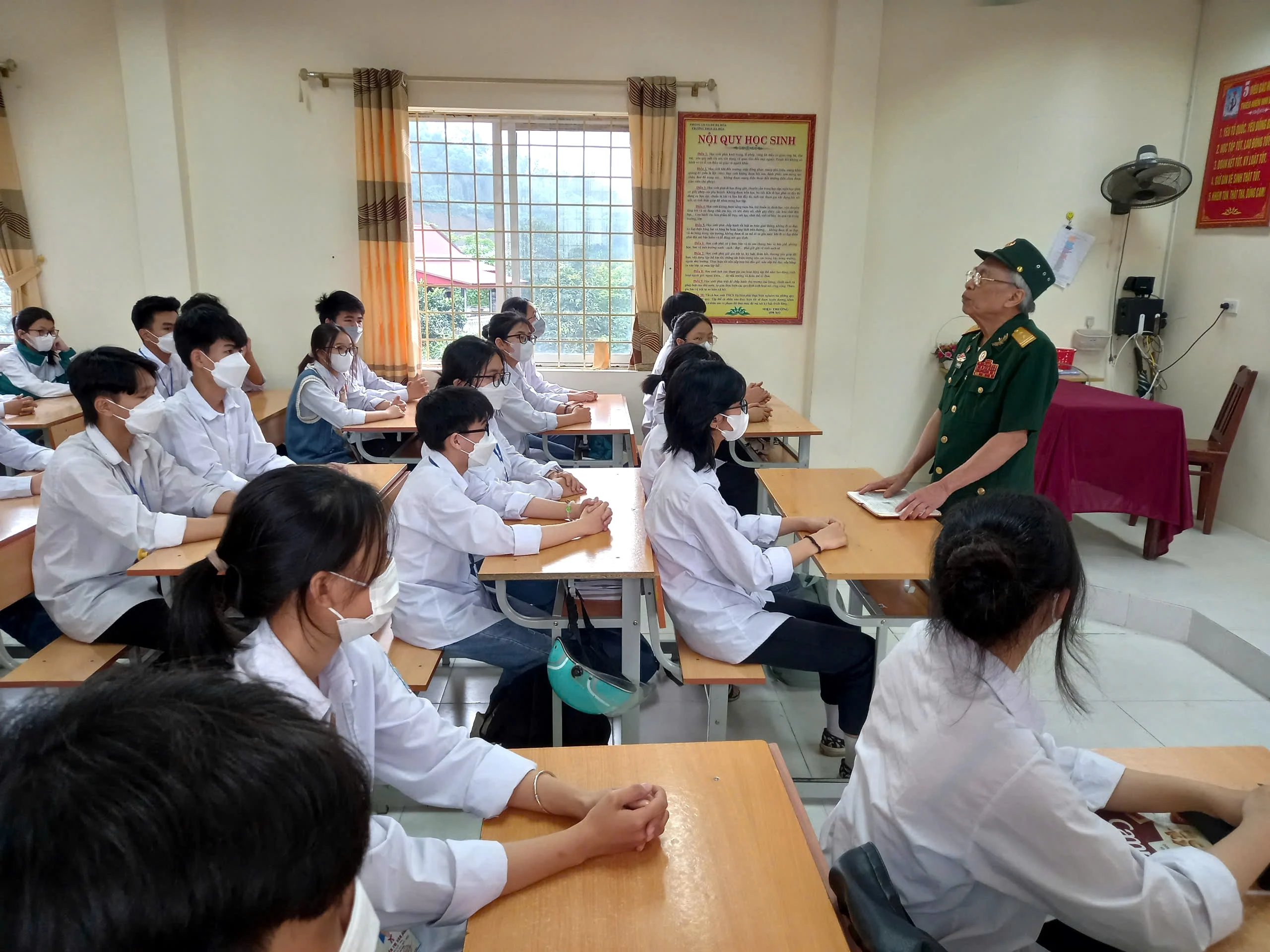 Giáo dục truyền thống yêu nước trong học sinh