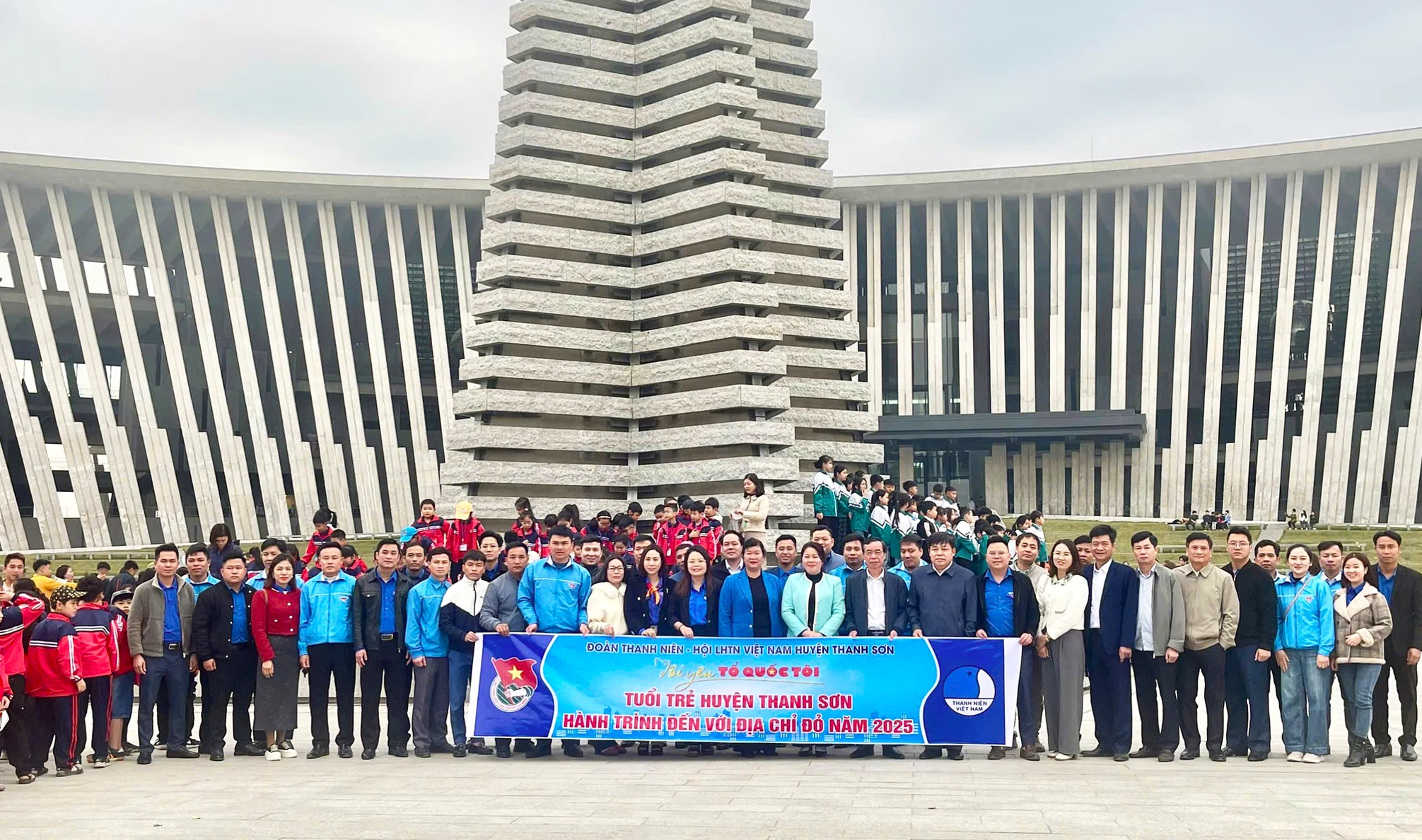 Tuổi trẻ và niềm tự hào 30/4