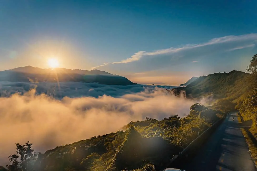 Khát vọng đổi đời trên “cổng trời” mờ sương