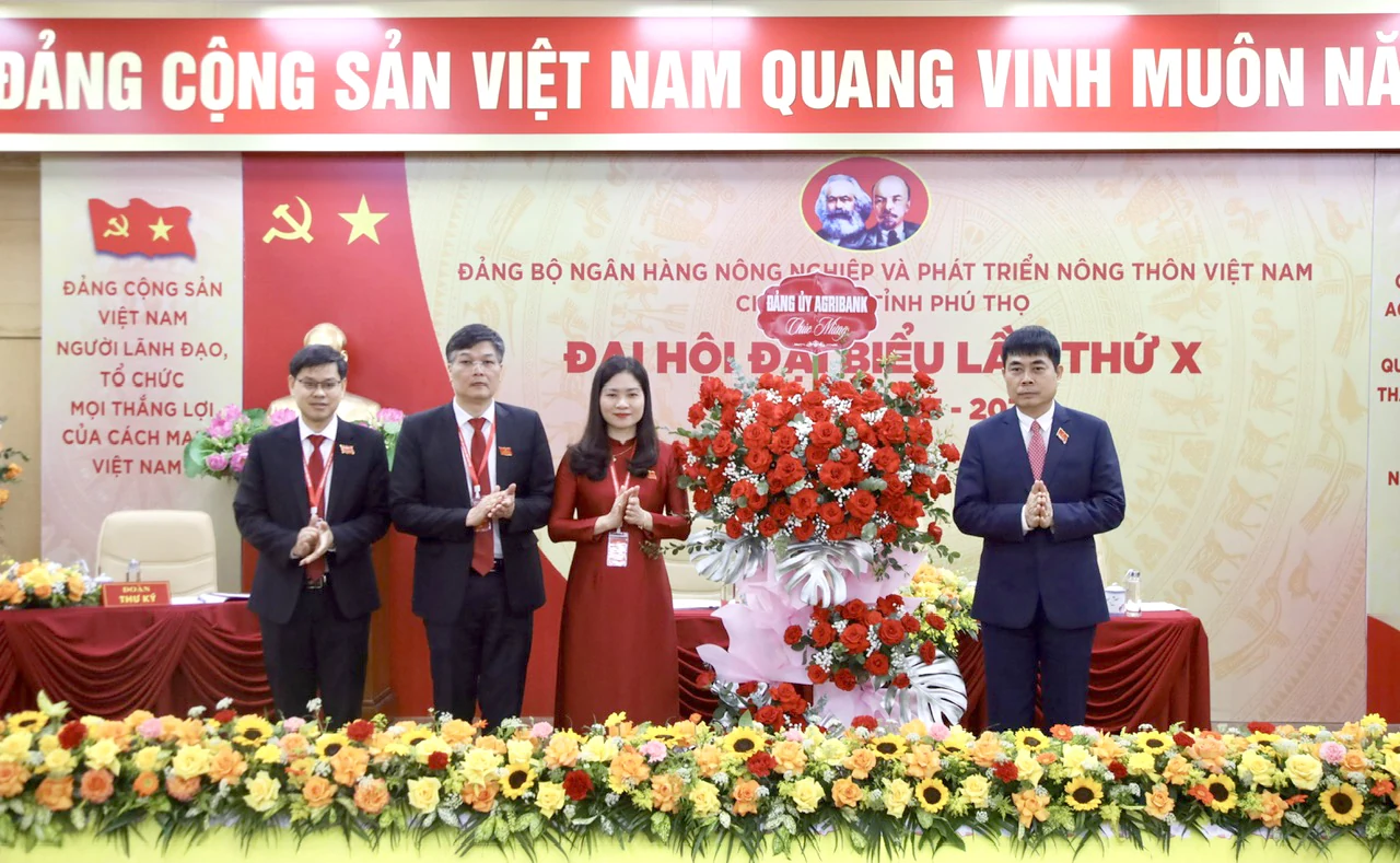 Đại hội đại biểu Đảng bộ Agribank Chi nhánh tỉnh Phú Thọ lần thứ X