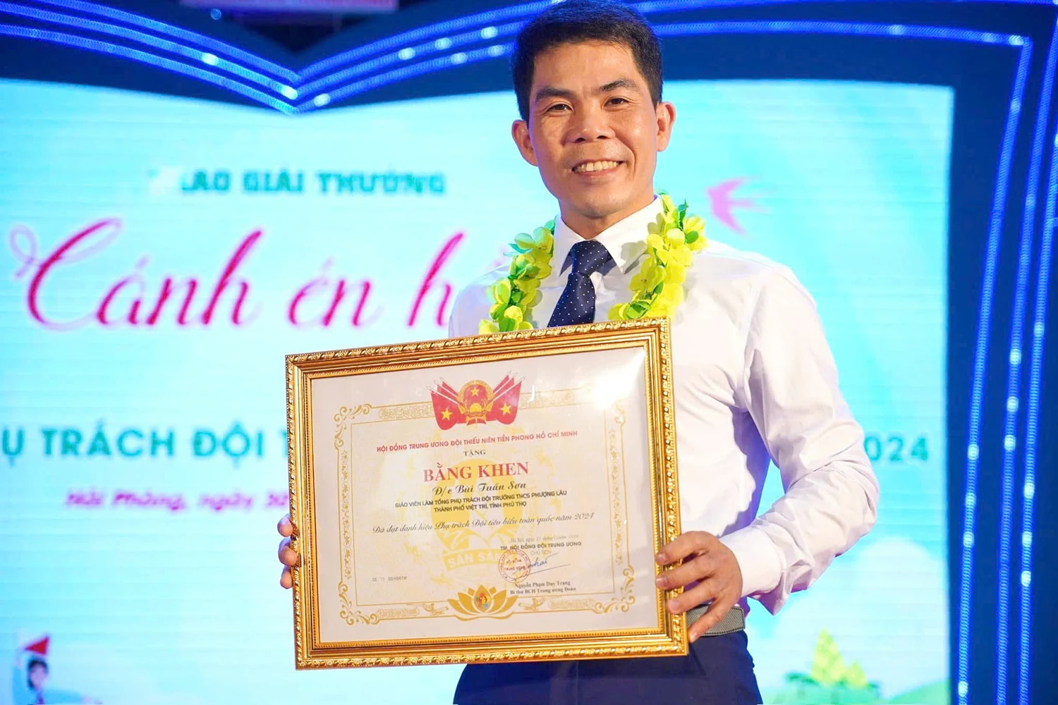 Người “thuyền trưởng” tận tâm của phong trào Đội