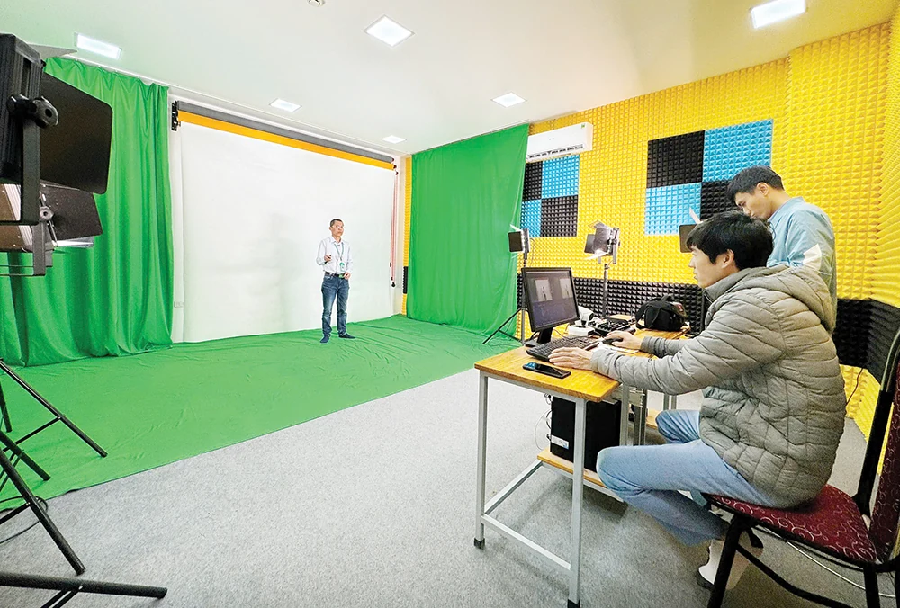 Đẩy mạnh chuyển đổi số tại các cơ sở giáo dục chuyên nghiệp