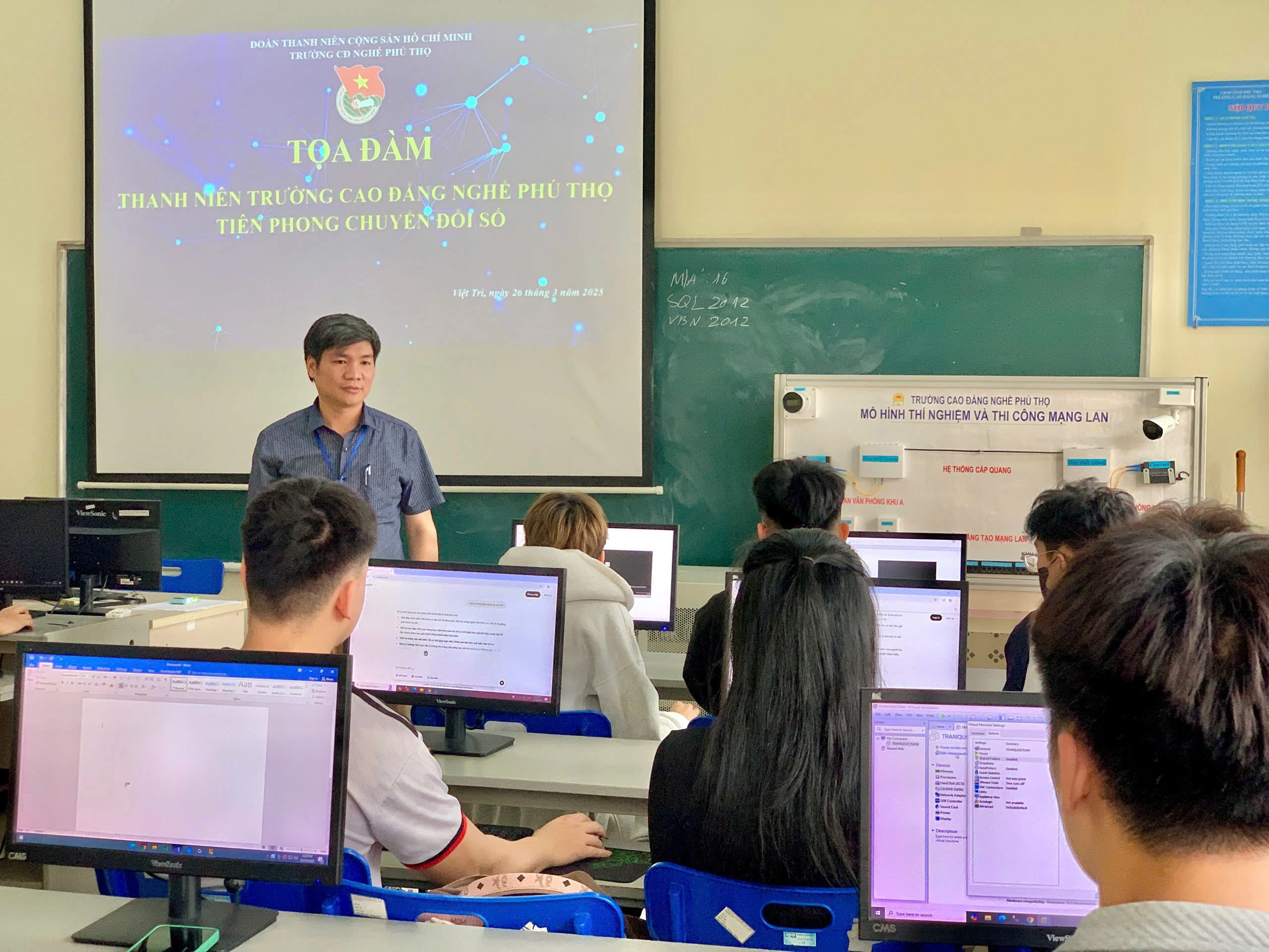 Đẩy mạnh chuyển đổi số tại các cơ sở giáo dục chuyên nghiệp