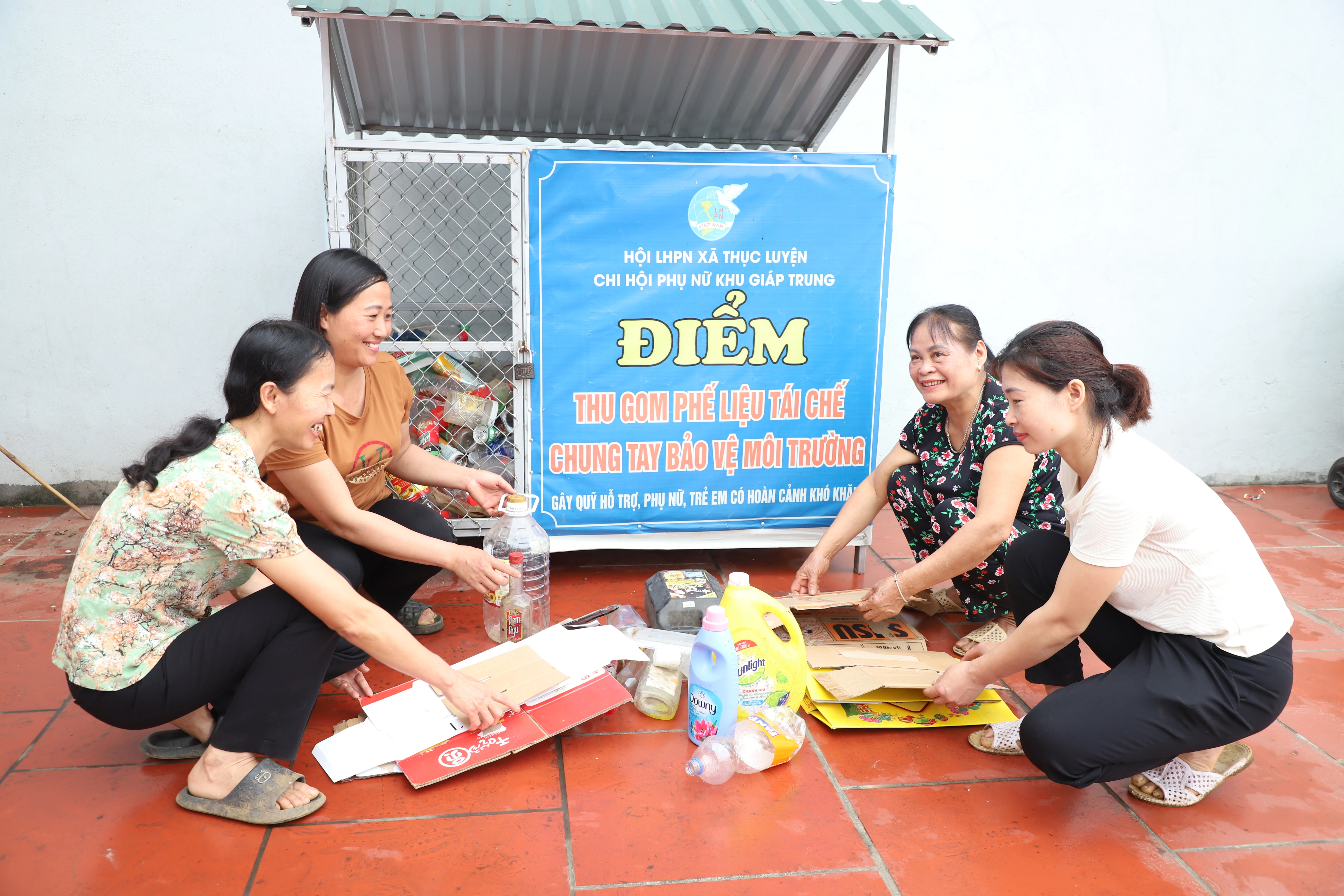 Chung tay bảo vệ môi trường khu vực nông thôn