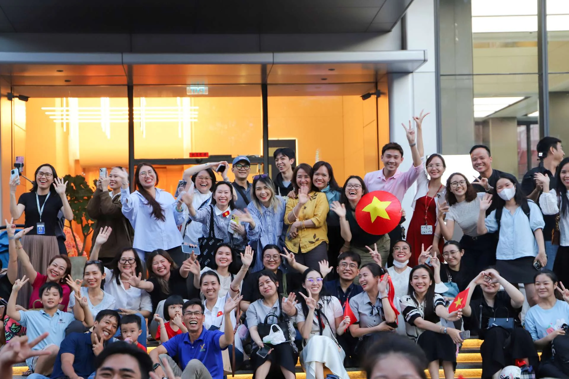 Gắn kết tình quân dân