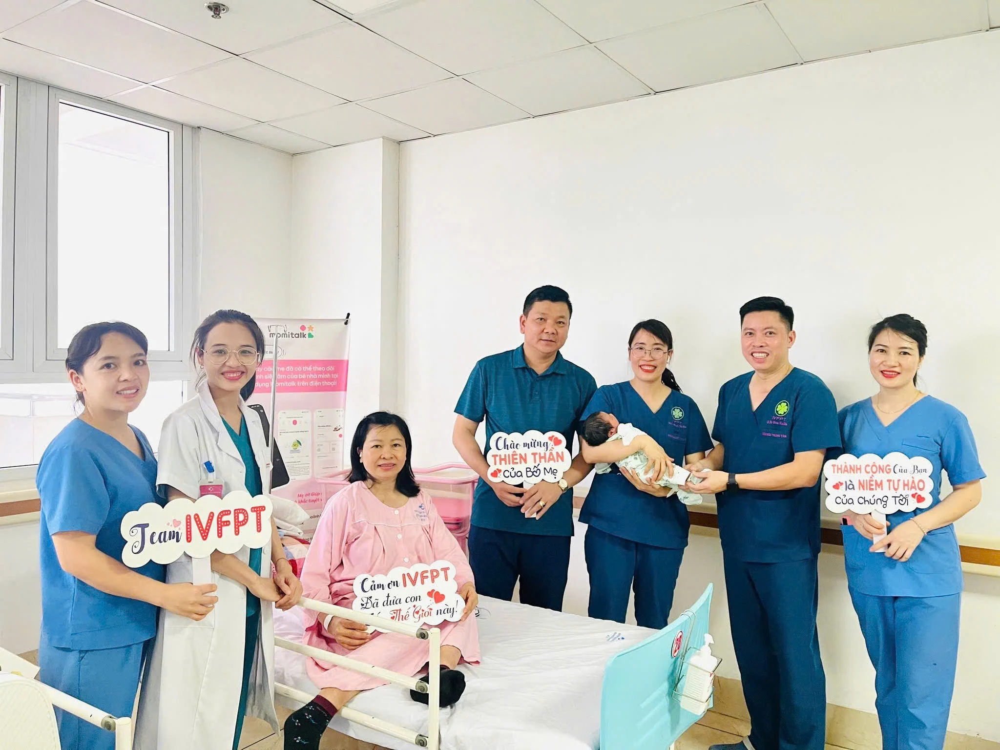 Sản phụ 53 tuổi sinh con khỏe mạnh nhờ kỹ thuật thụ tinh trong ống nghiệm (IVF)