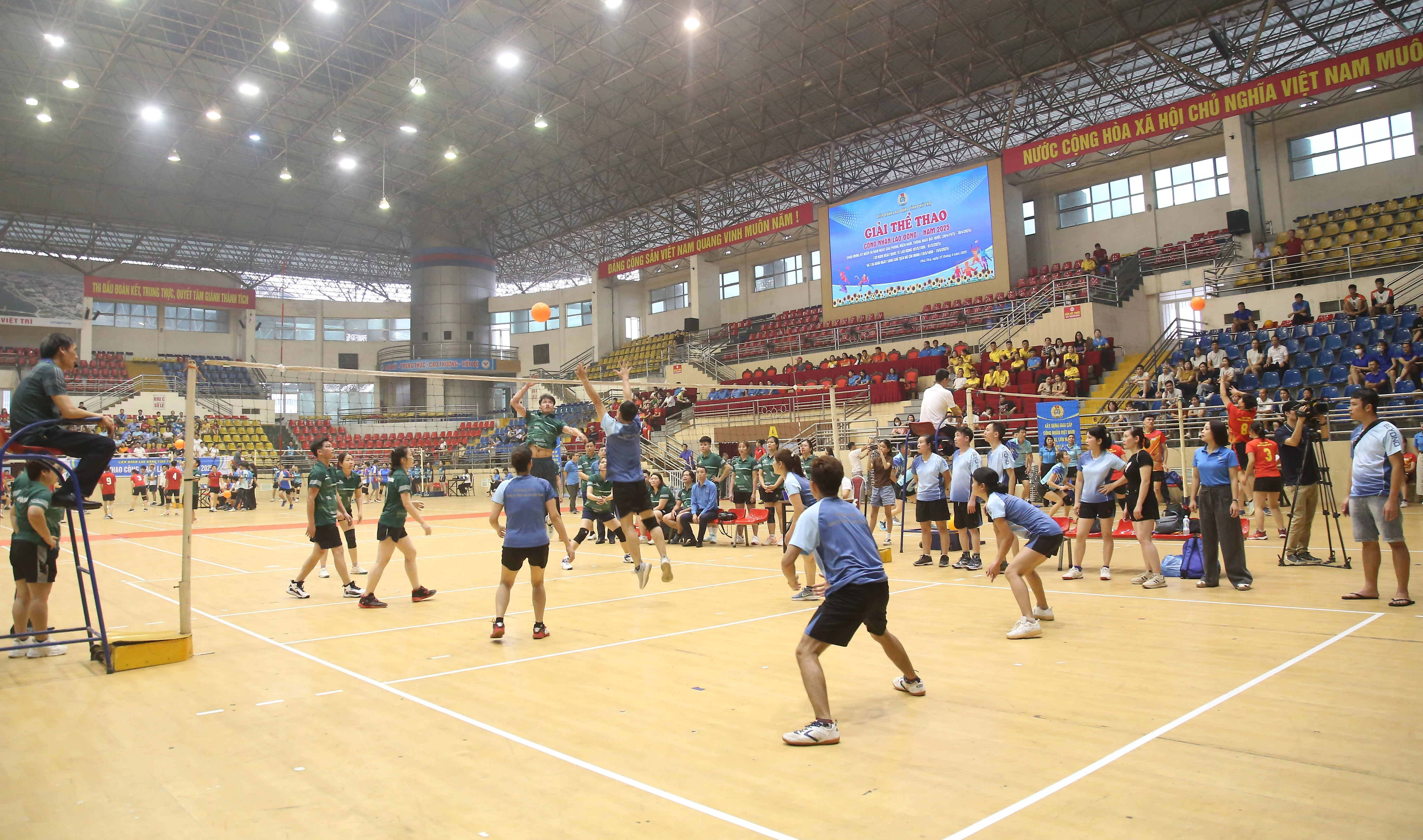 Phát động Tháng Công nhân, Tháng hành động về an toàn vệ sinh lao động và khai mạc giải thể thao công nhân lao động năm 2025