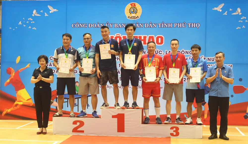 Hội thao cán bộ, công chức, viên chức, lao động