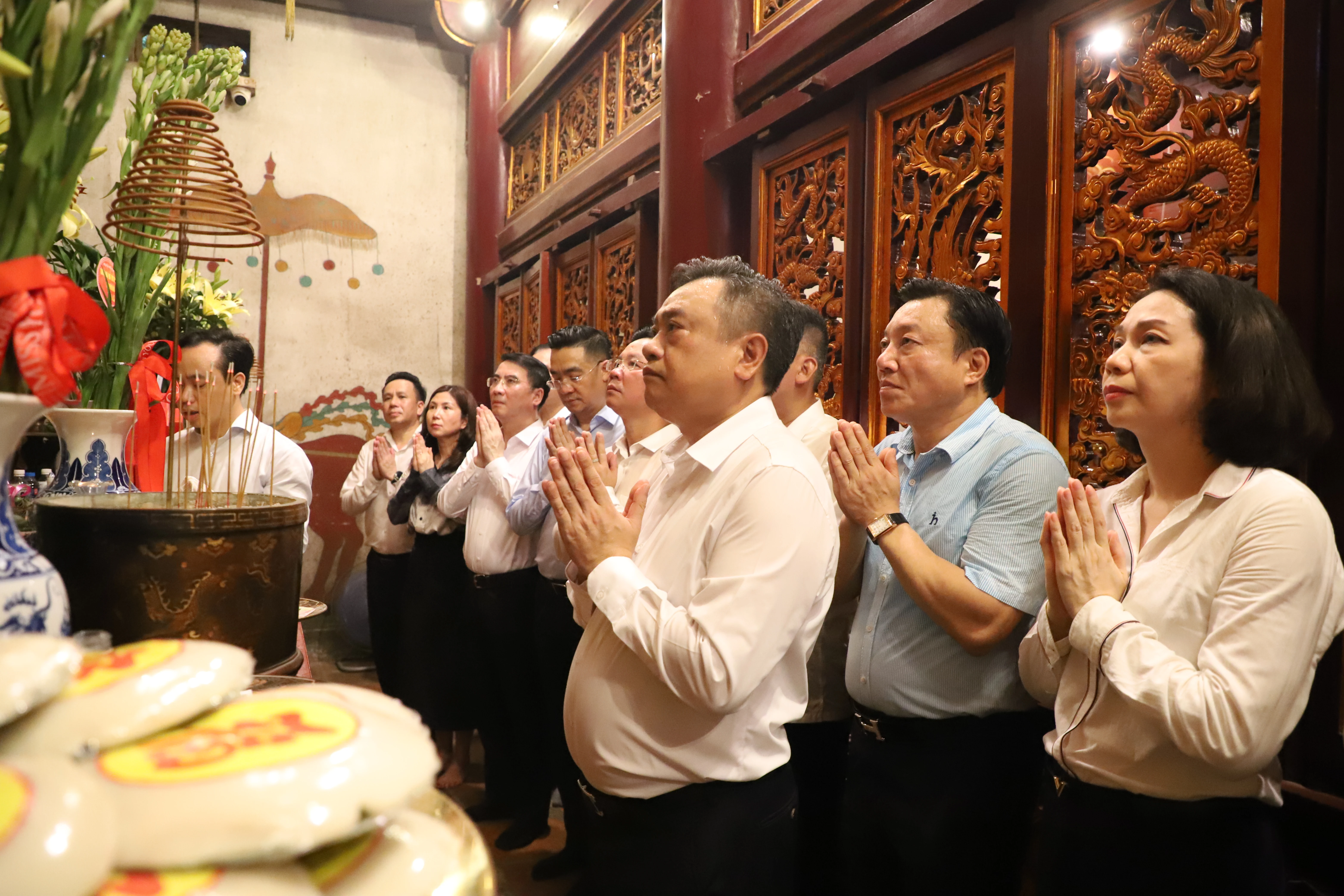 Khánh thành công trình Cải tạo, nâng cấp hệ thống cảnh quan khu vực trước Đền Giếng