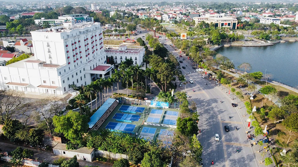 Ngày đất nước trọn niềm vui