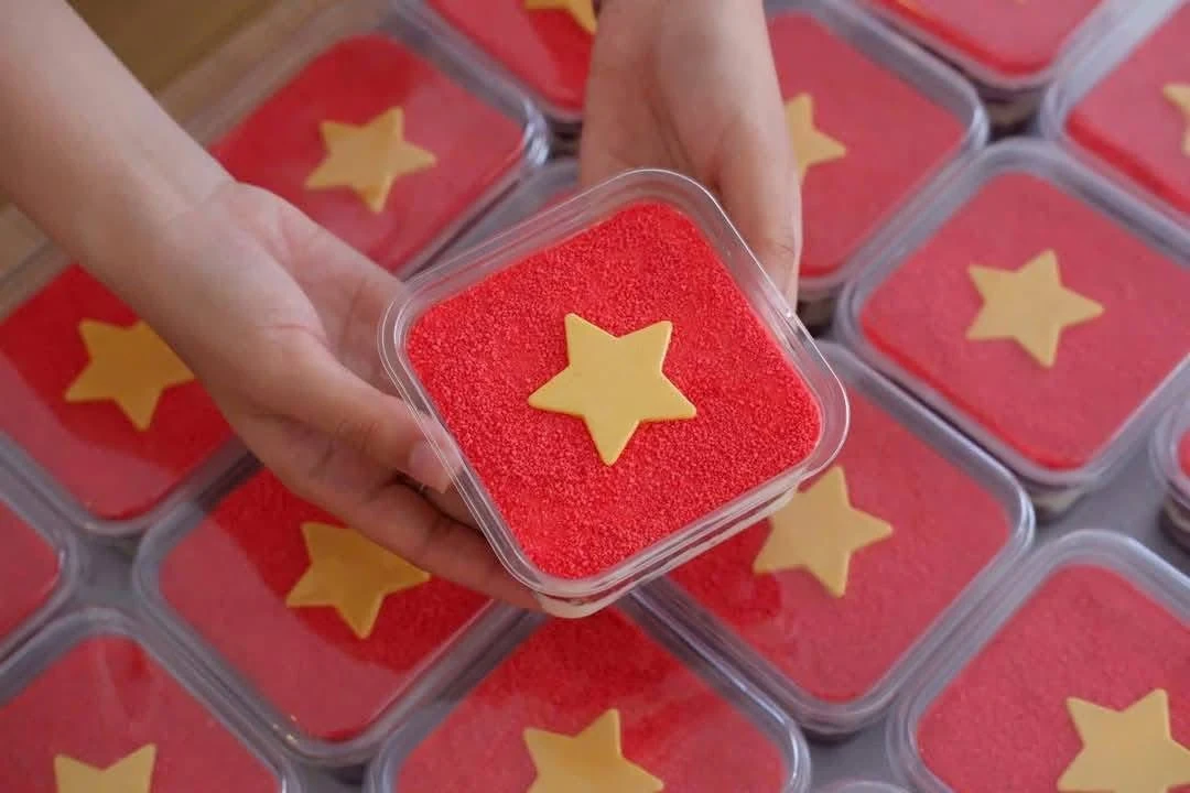 Ẩm thực sắc cờ: Sáng tạo từ lòng yêu nước