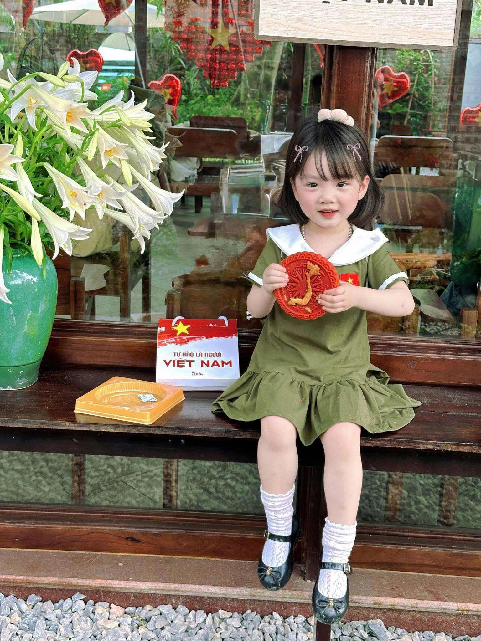 Ẩm thực sắc cờ: Sáng tạo từ lòng yêu nước