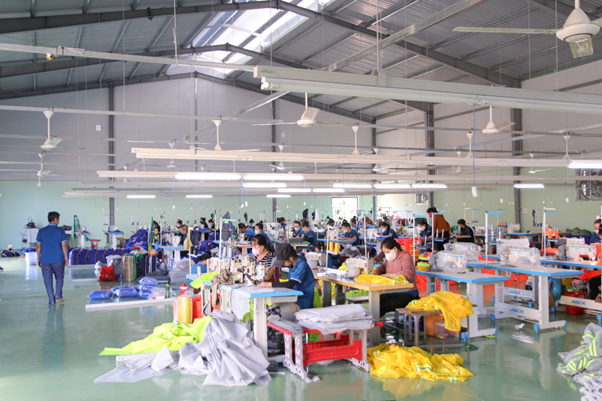 GAK – Đồng phục công nhân chuẩn bền đẹp, thiết kế theo đặc thù ngành nghề