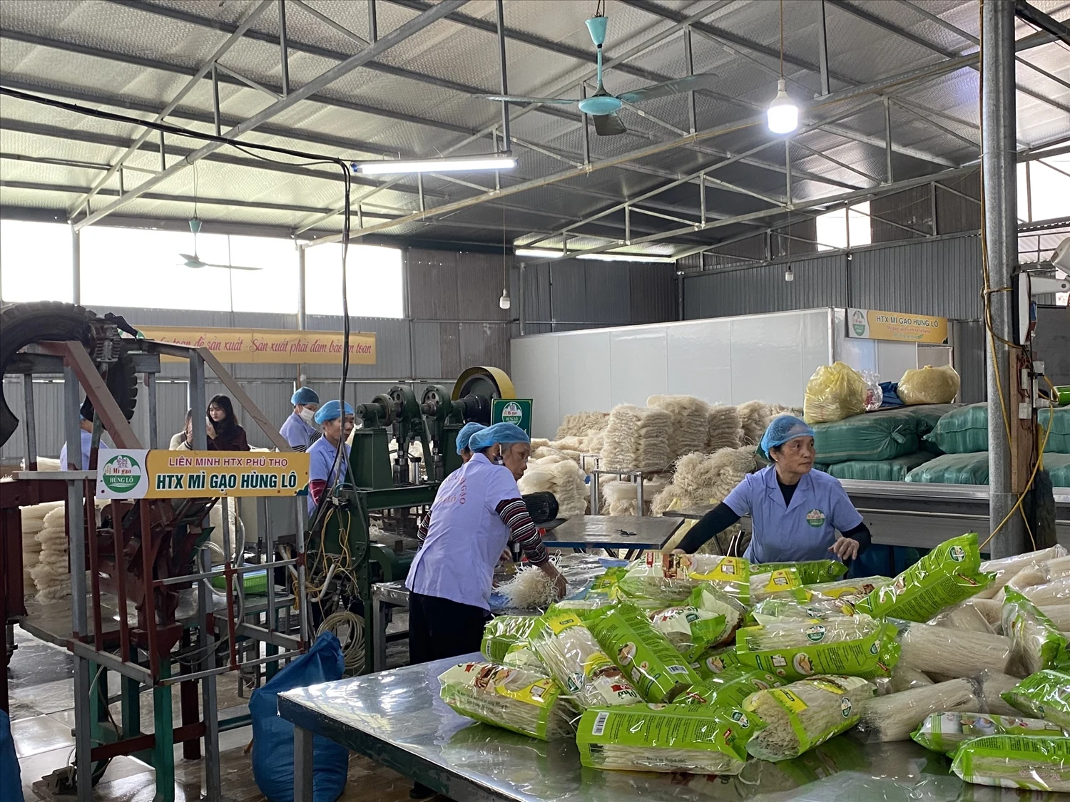 Giá một số mặt hàng tiêu dùng ngày 5/5/2025