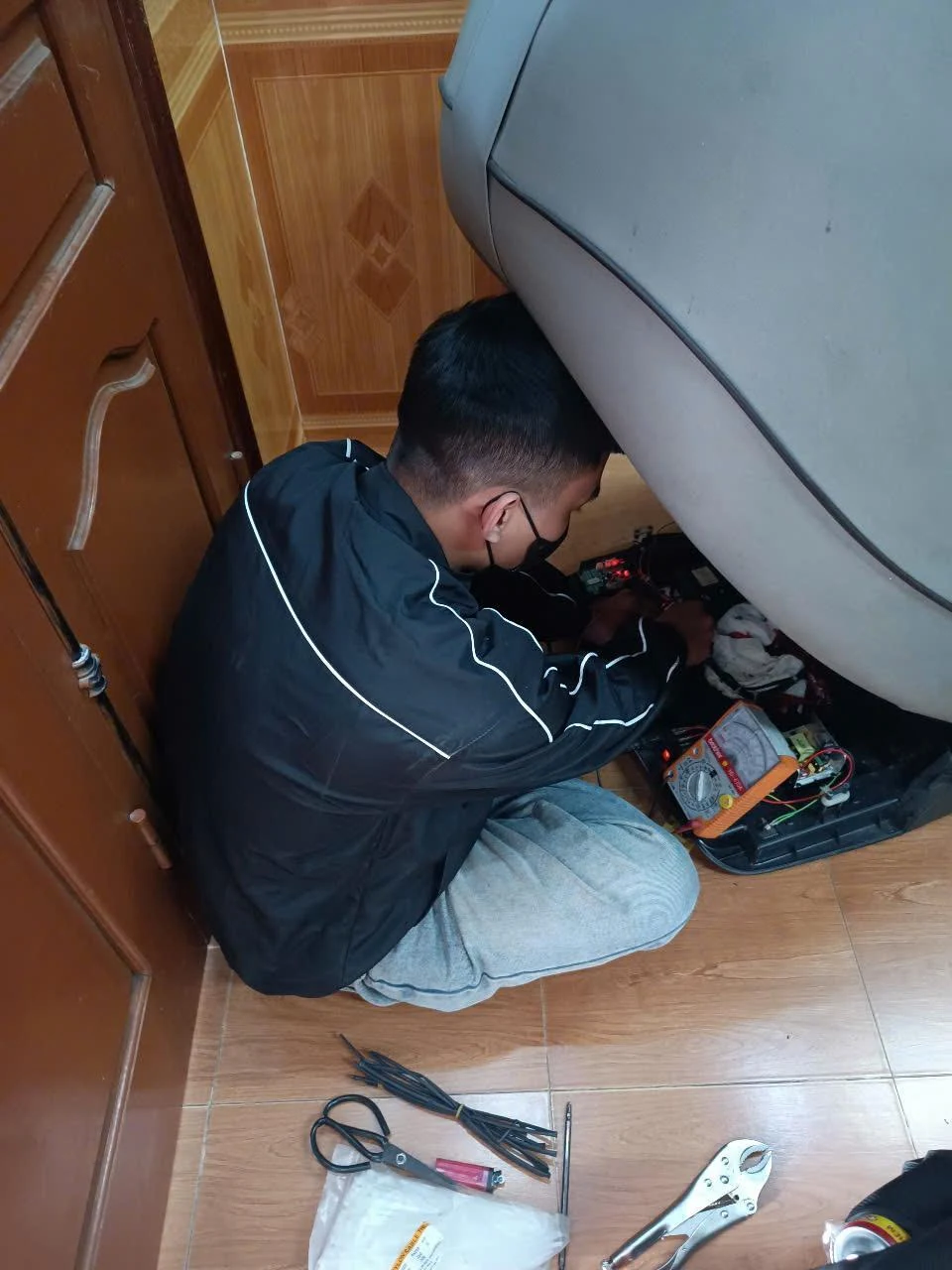 Khắc phục sự cố nhanh chóng với dịch vụ sửa ghế massage 24/7 của Fuji