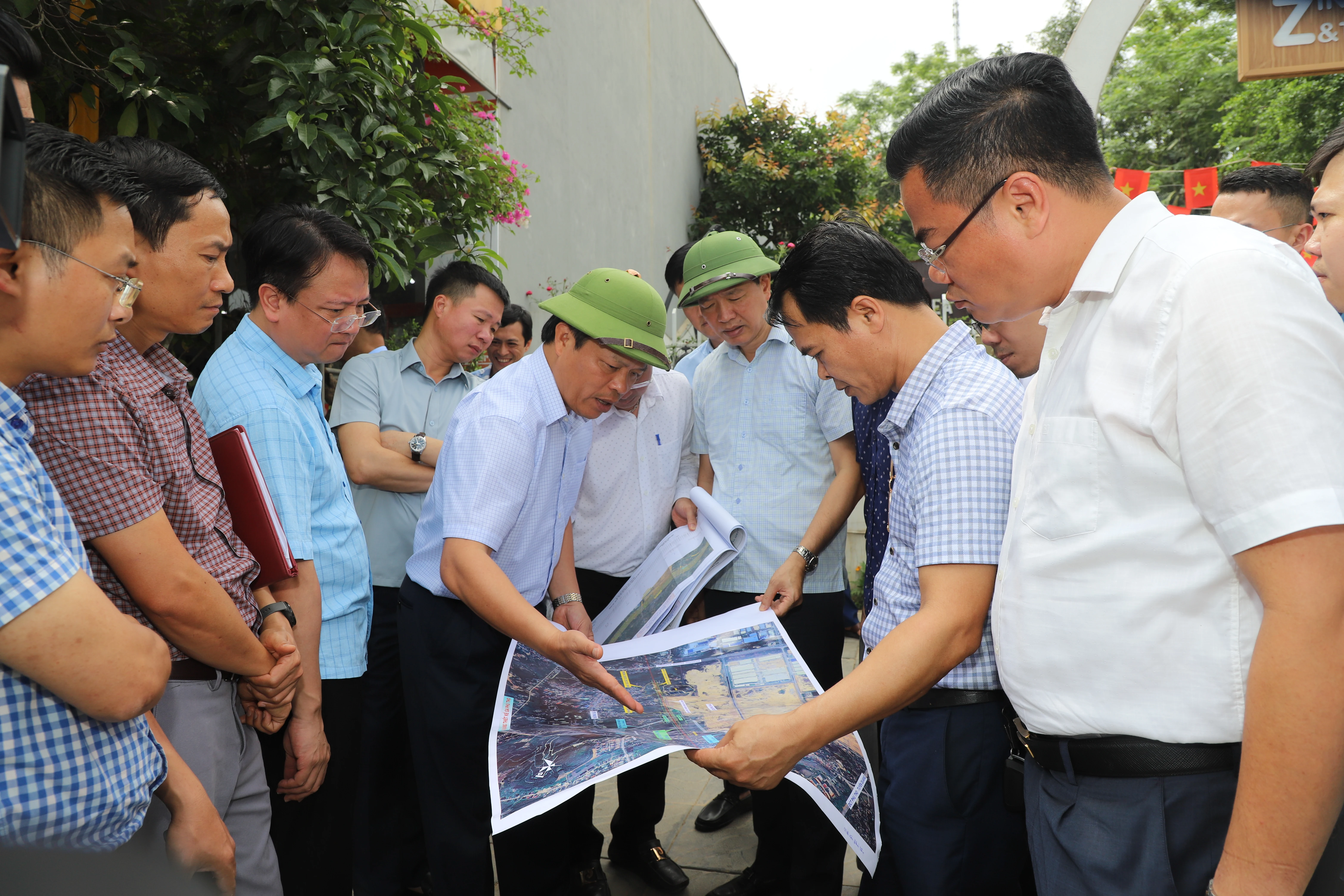 Kiểm tra tiến độ Dự án đầu tư xây dựng tuyến đường sắt Lào Cai - Hà Nội - Hải Phòng