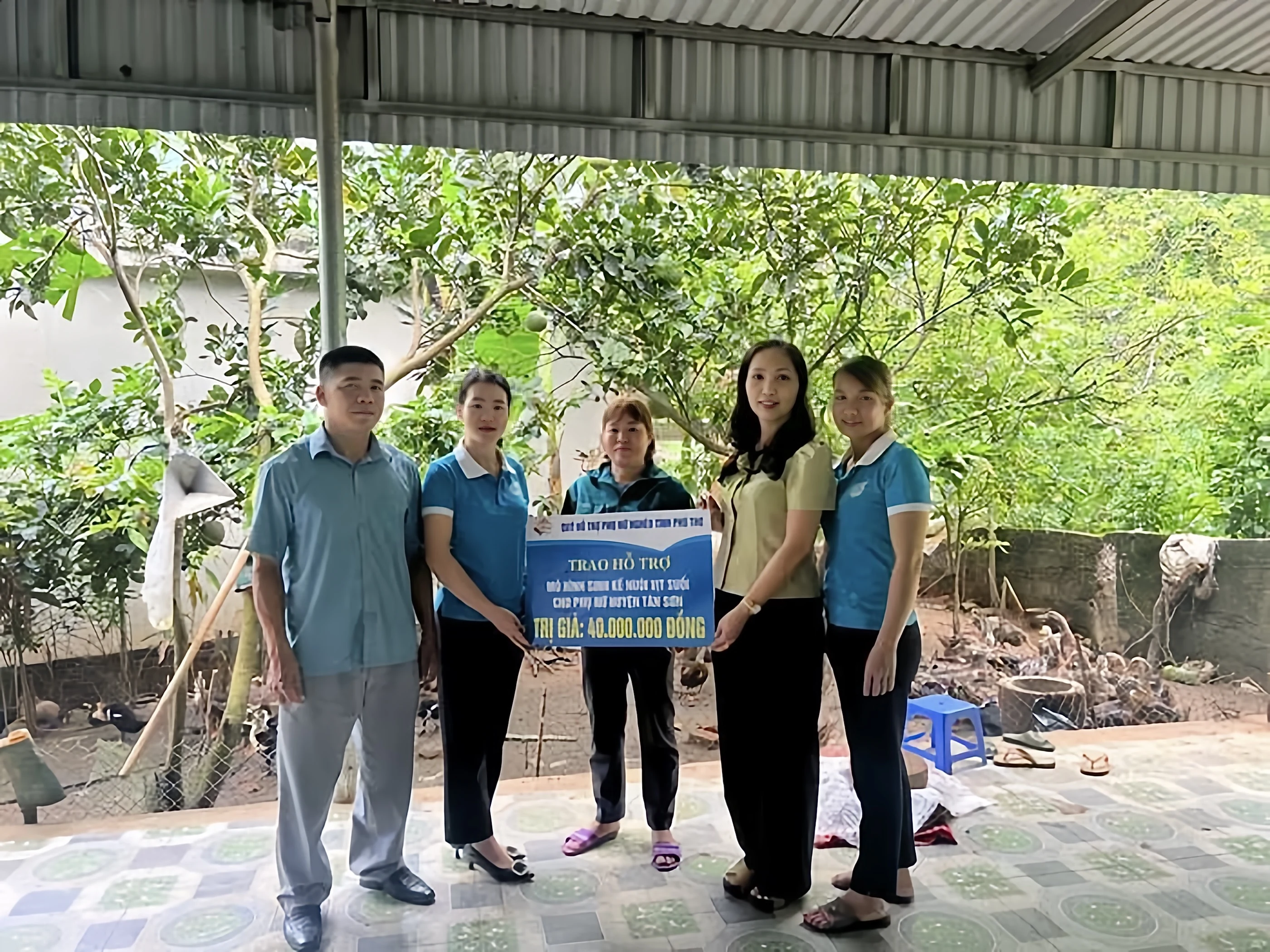 Đồng hành cùng phụ nữ vươn lên phát triển kinh tế