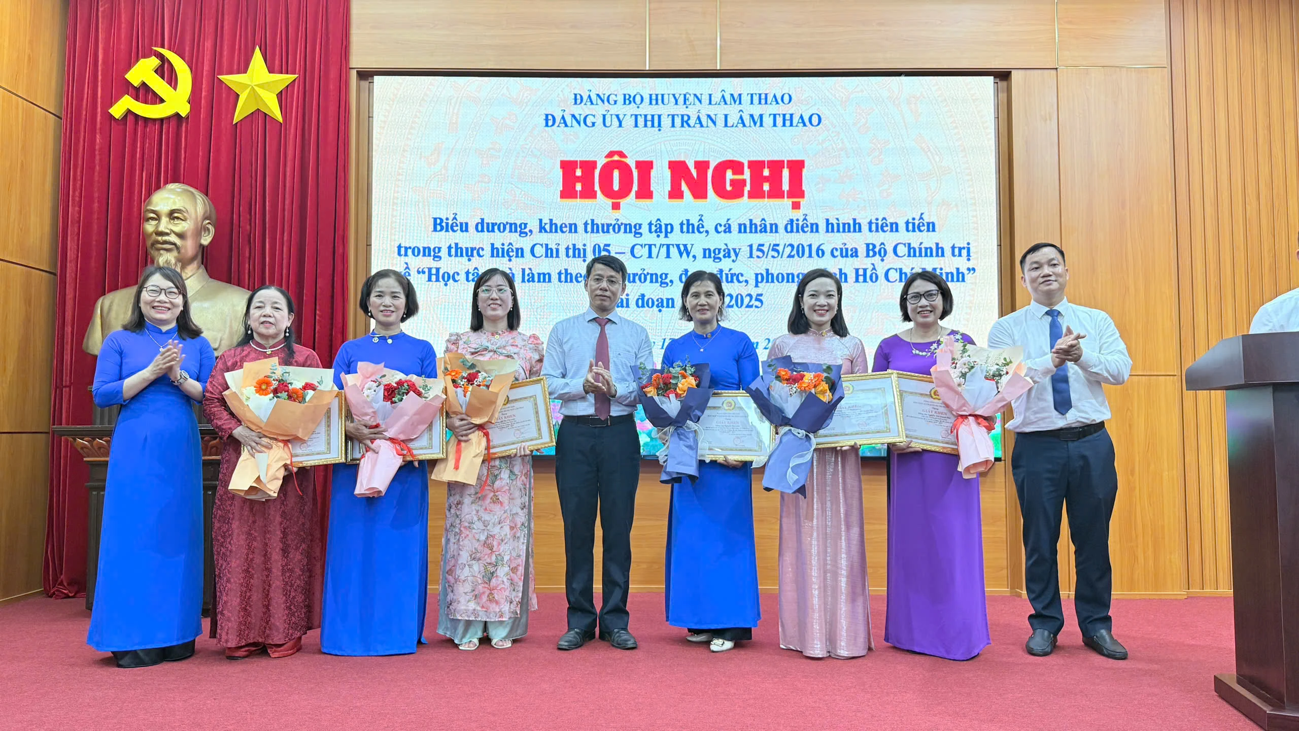 Học và làm theo Bác ở thị trấn Lâm Thao