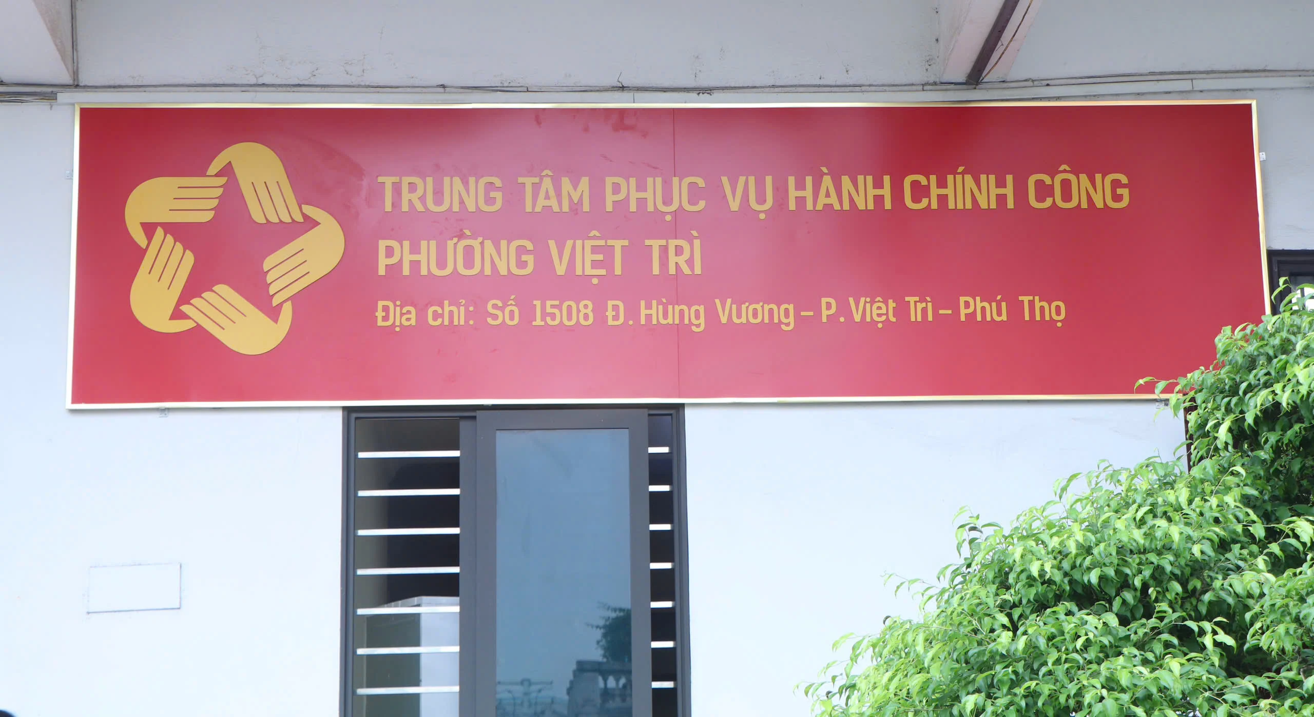 Các đơn vị hành chính mới khẩn trương sắp xếp ổn định trụ sở