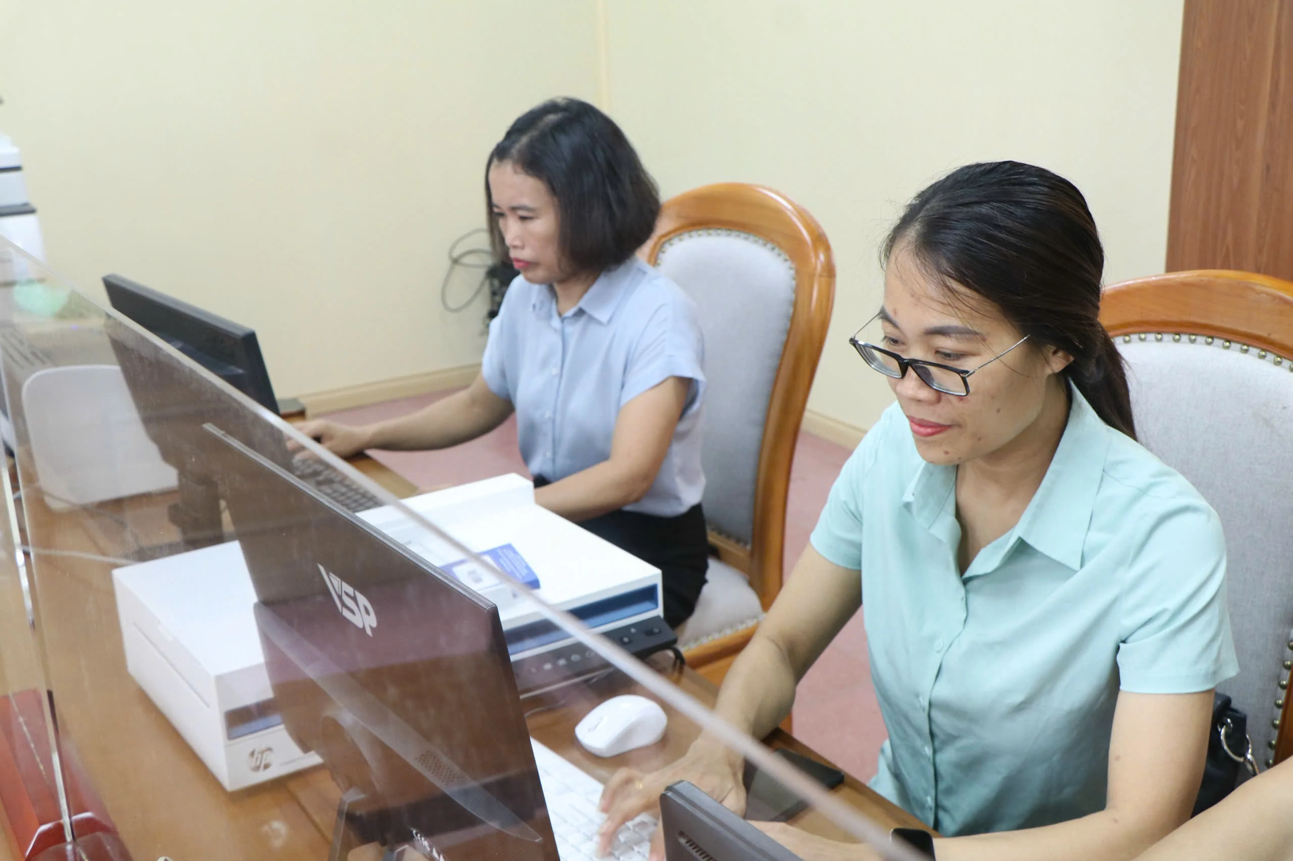 Các đơn vị hành chính mới khẩn trương sắp xếp ổn định trụ sở