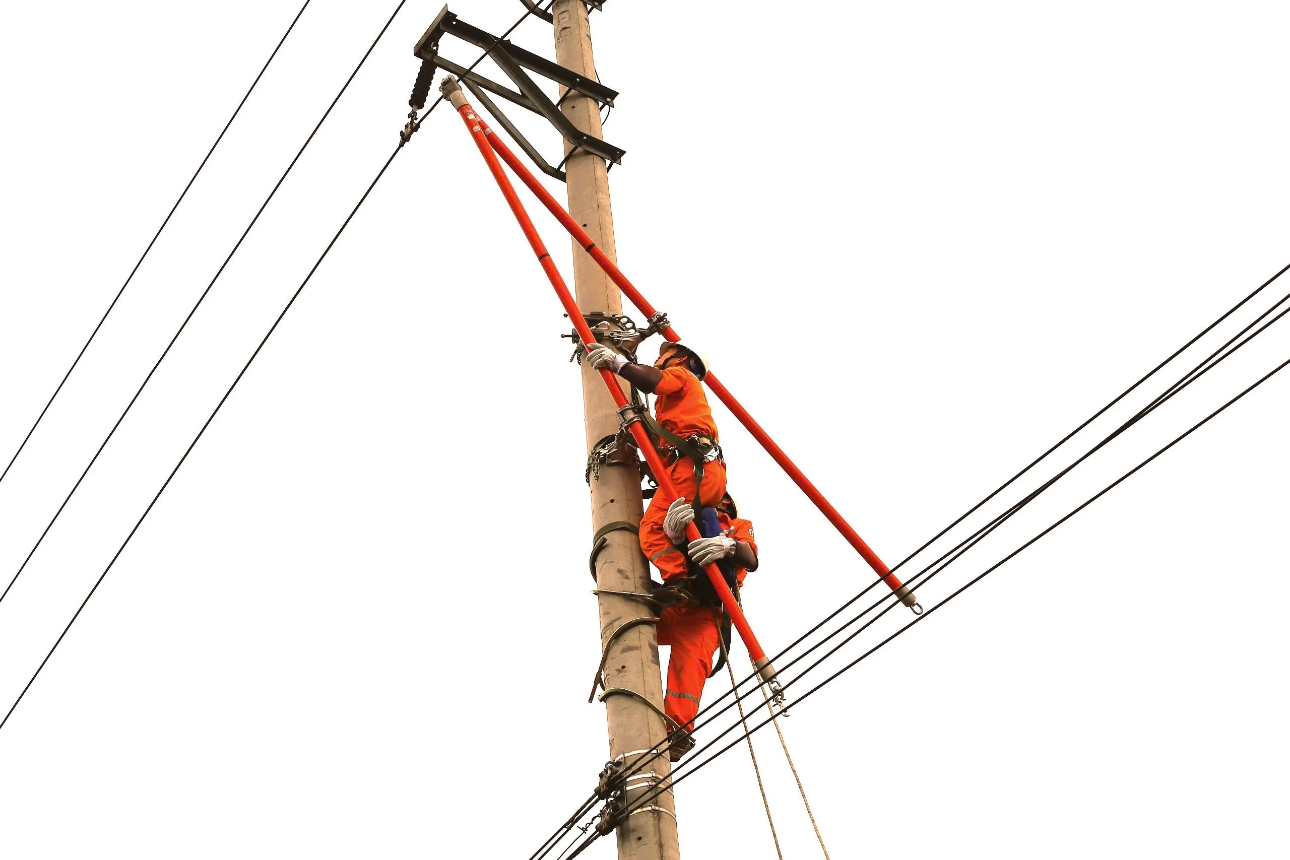 Phát huy truyền thống đưa dòng điện vươn xa