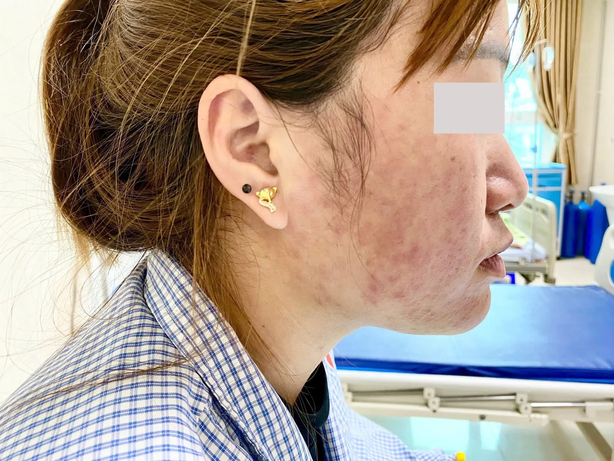 Nguy hiểm khó lường khi tự ý mua thuốc uống điều trị bệnh