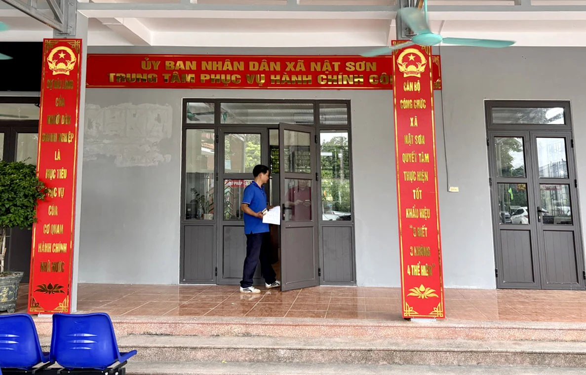 Ngày đầu vận hành chính quyền mới tại xã vùng sâu Nật Sơn