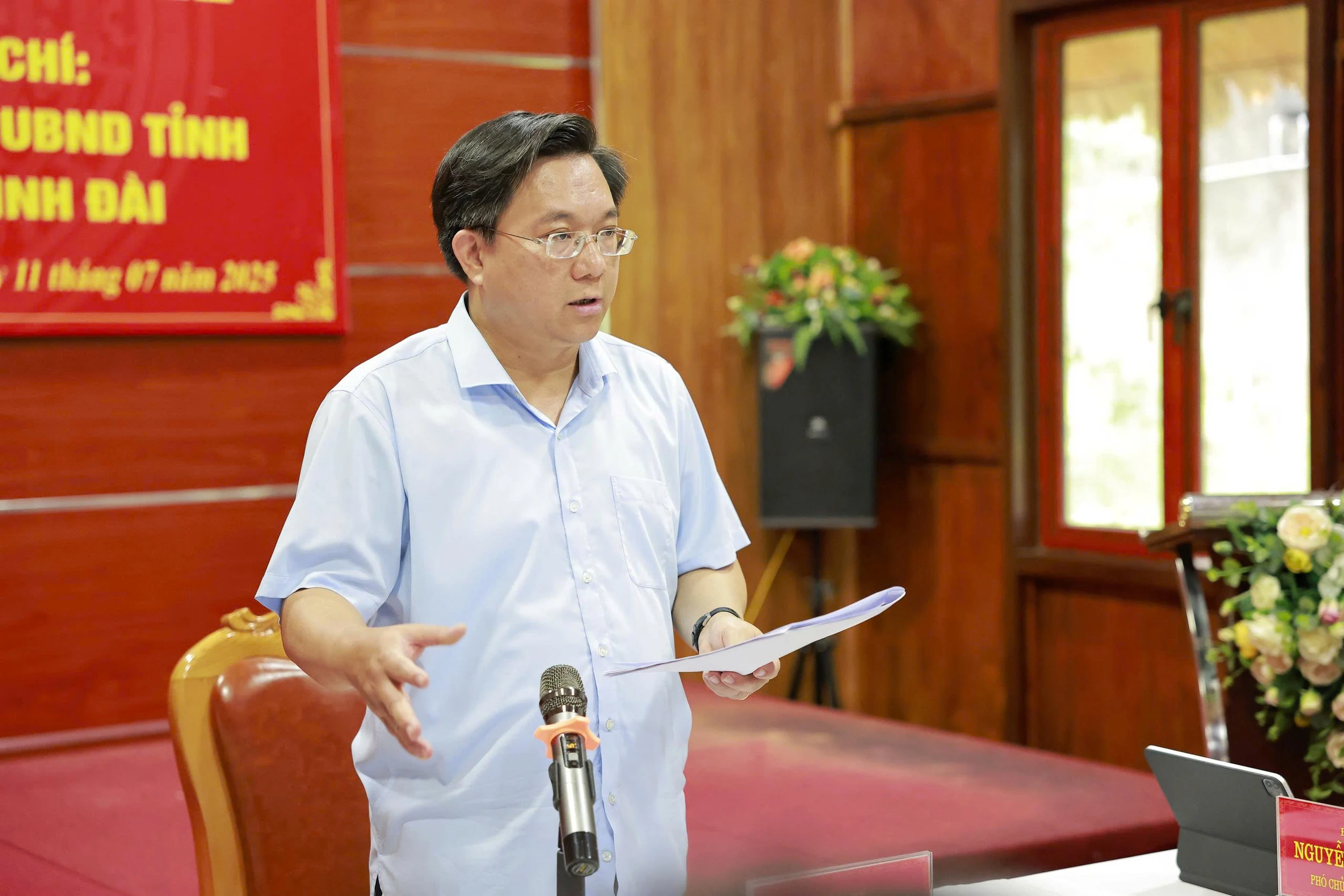 Chủ tịch UBND tỉnh Trần Duy Đông thăm và làm việc tại xã Minh Đài và Xuân Đài