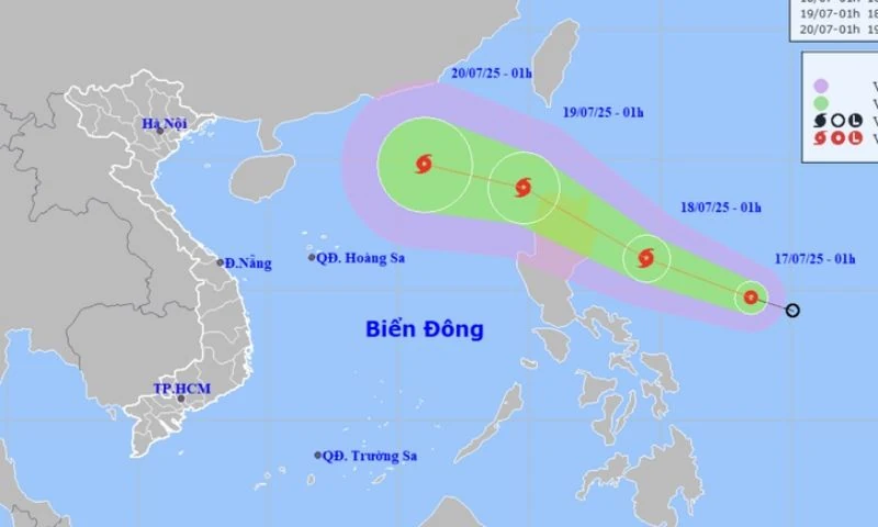 Ứng phó với áp thấp nhiệt đới gần Biển Đông có khả năng mạnh lên thành bão
