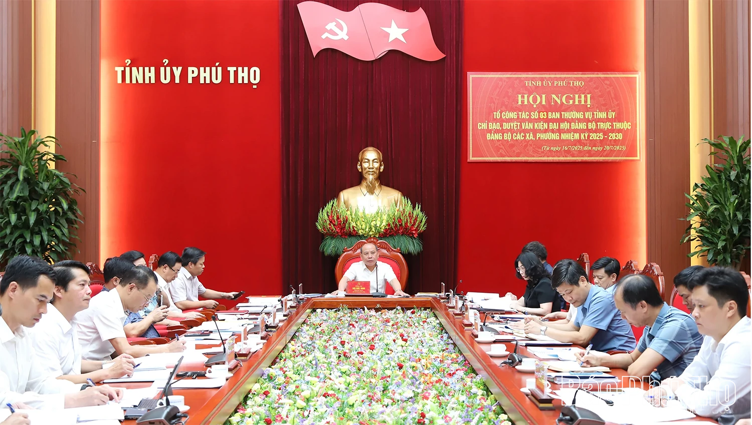 Tổ công tác số 3 duyệt văn kiện Đại hội Đảng bộ 11 xã nhiệm kỳ 2025 - 2030