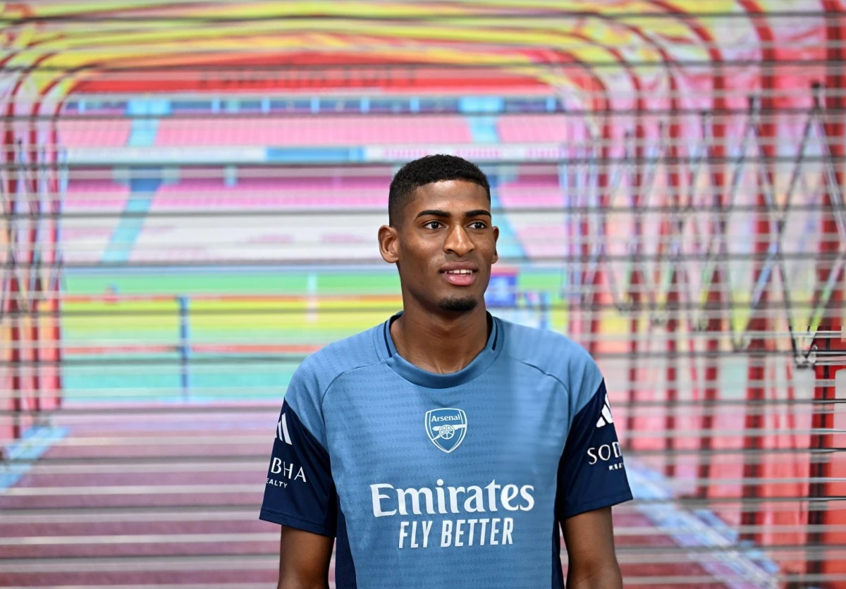 Chuyển nhượng 25/7: Arsenal đón tân binh thứ 5, MU sắp chốt sổ