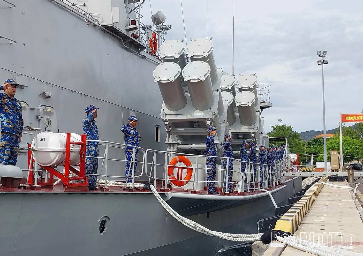 Hải quân nhân dân Việt Nam sẵn sàng cho ngày hội lớn của đất nước