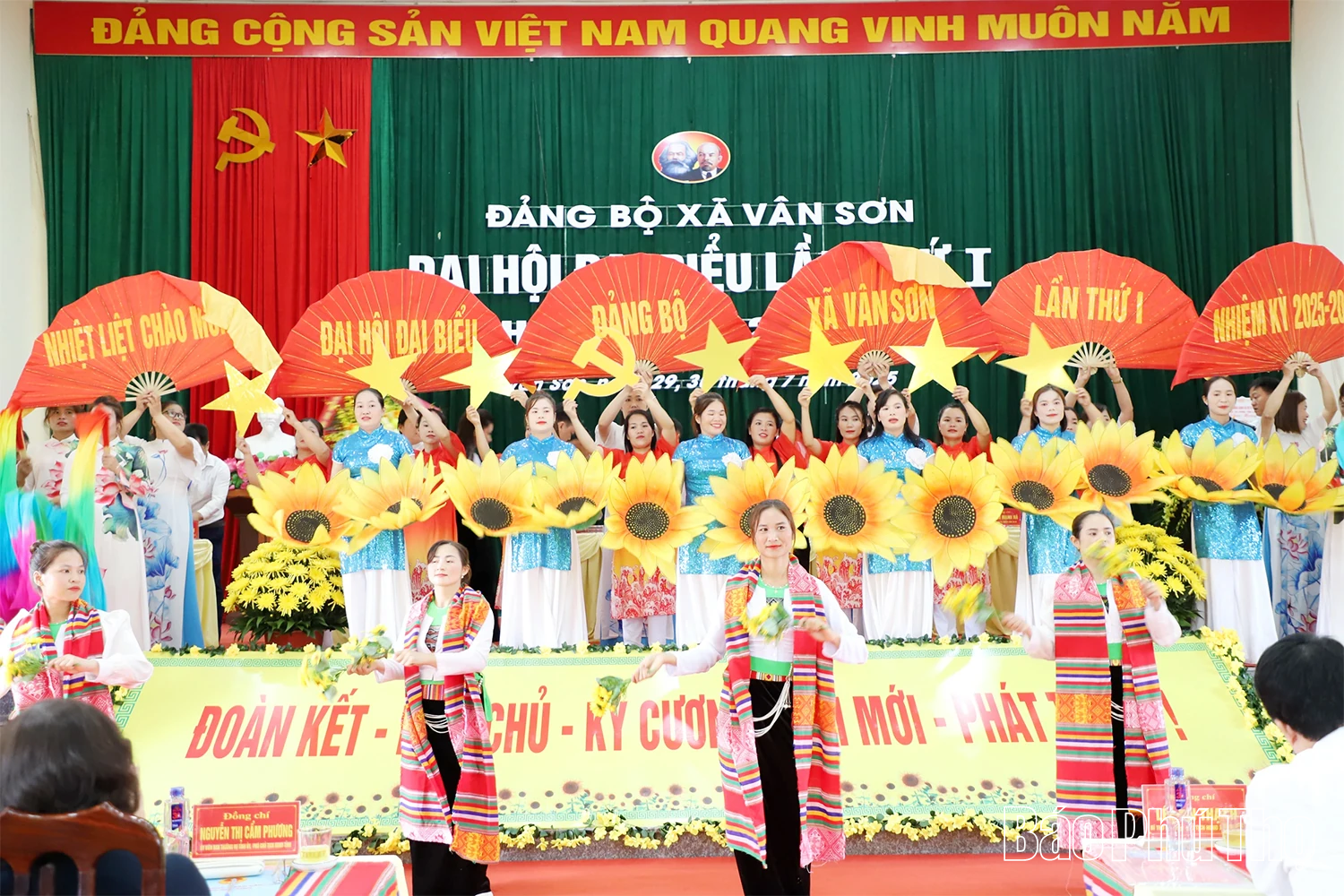 Khơi dậy sức mạnh đoàn kết, hướng tới mục tiêu xây dựng xã Vân Sơn trở thành khu du lịch cấp tỉnh năm 2030