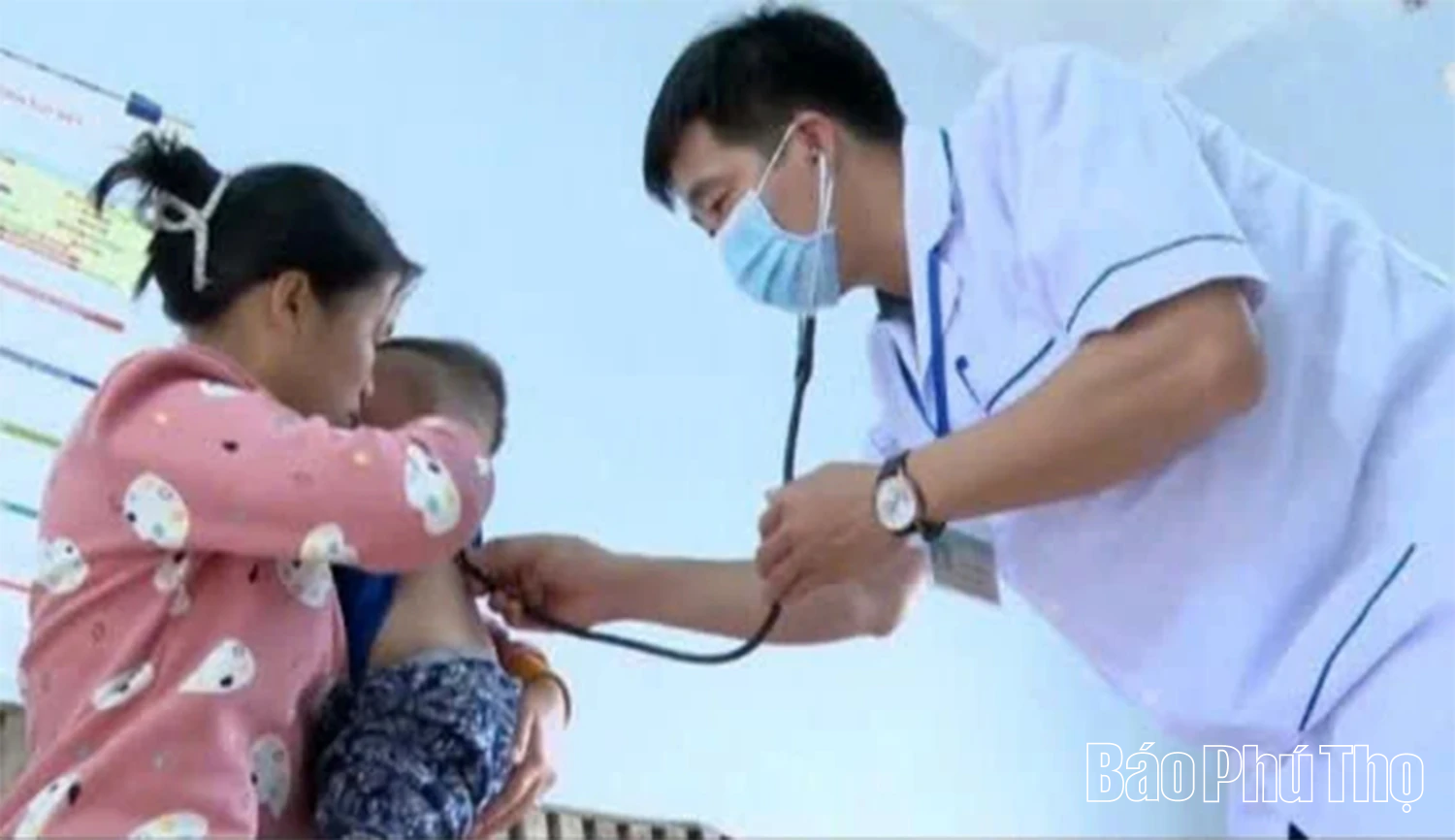 Gập ghềnh công tác chăm sóc sức khỏe ở vùng cao sau sáp nhập đơn vị hành chính