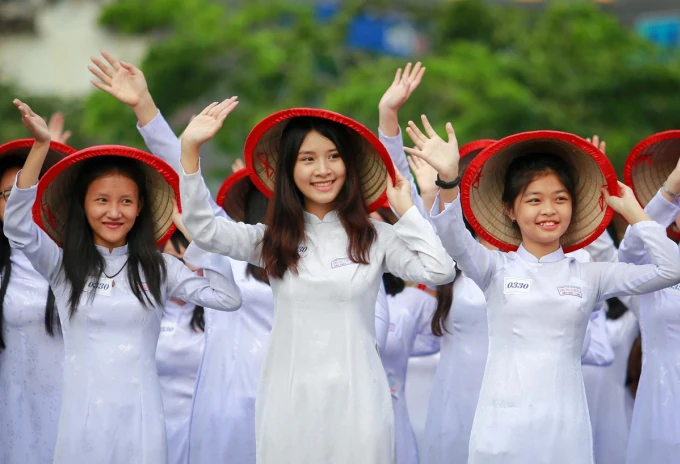 Xinh tươi Việt Nam - niềm tin vào thế hệ trẻ