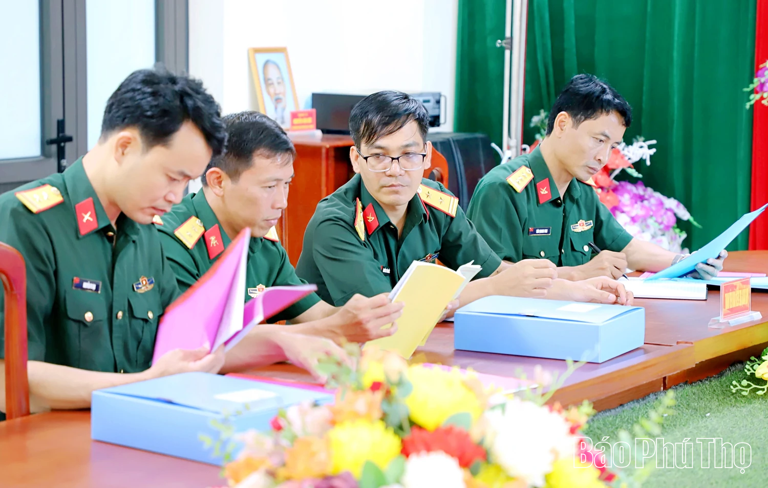 Quân khu 2 kiểm tra công tác huấn luyện tại Ban Chỉ huy Phòng thủ khu vực 2 - Thống Nhất